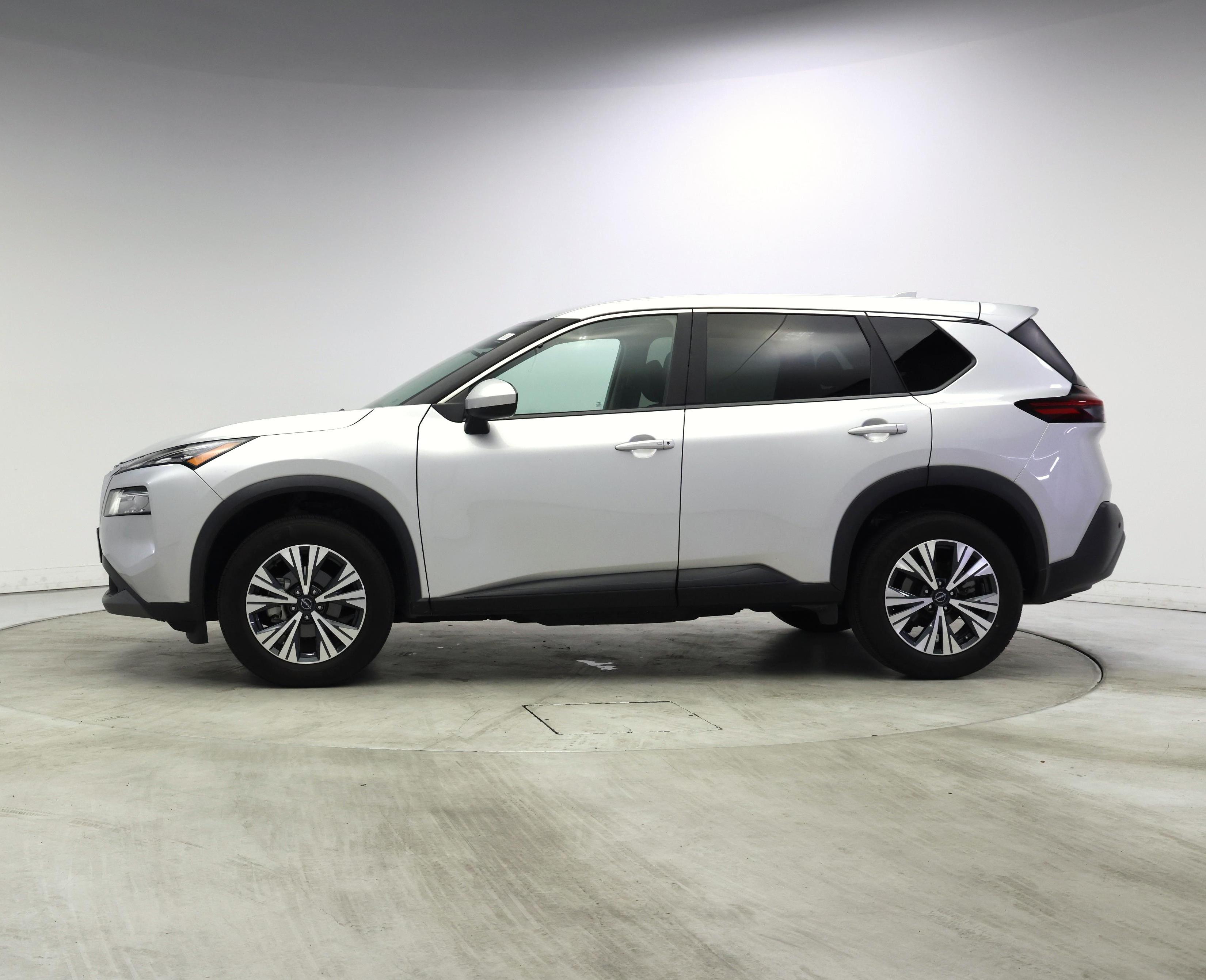 Thumbnail: 2023 Nissan Rogue - 3