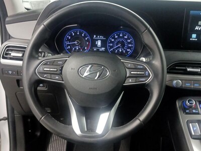 Steering Wheel & Instrument Cluster (On)