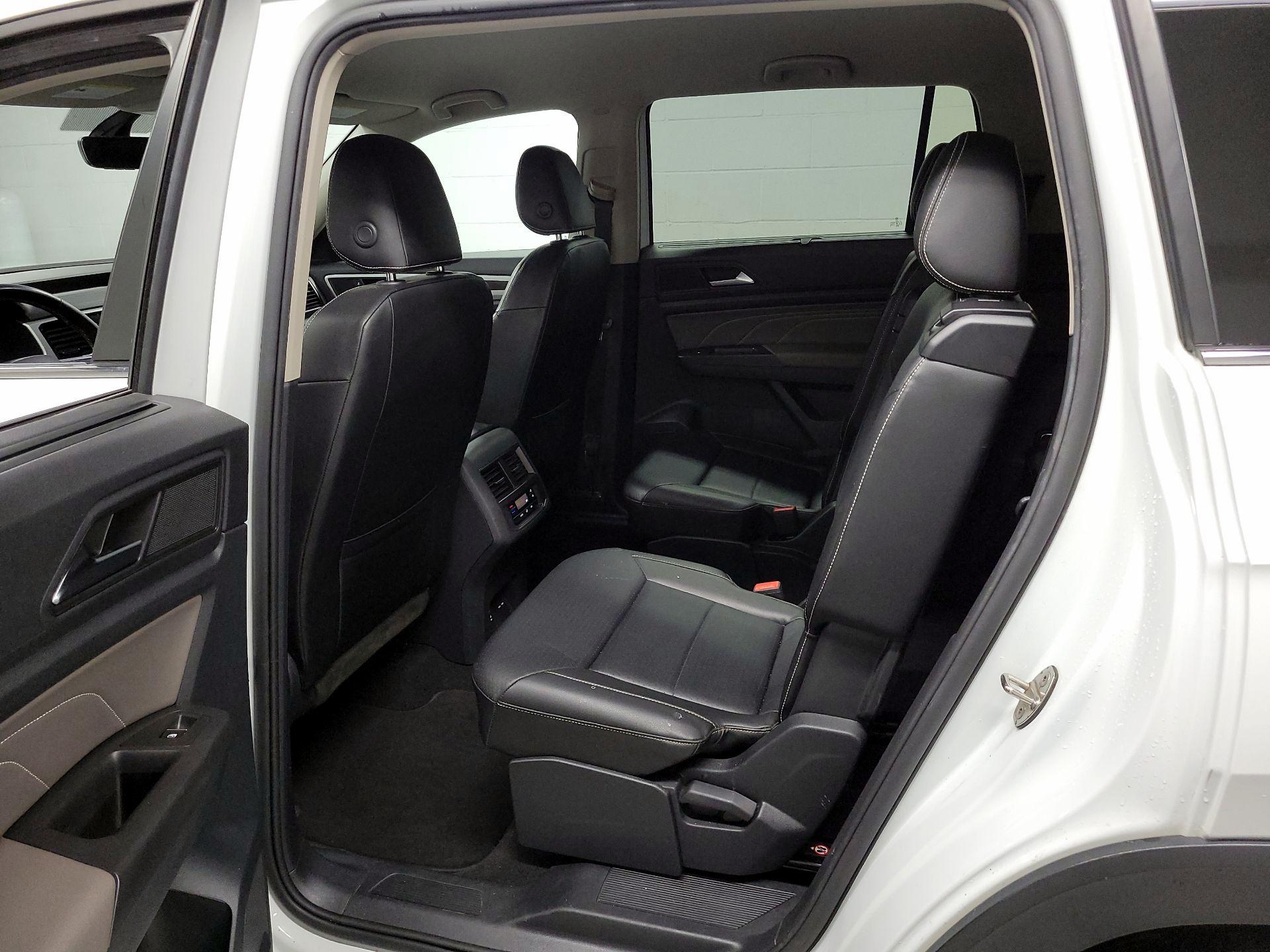 Thumbnail: 2022 Volkswagen Atlas - 19