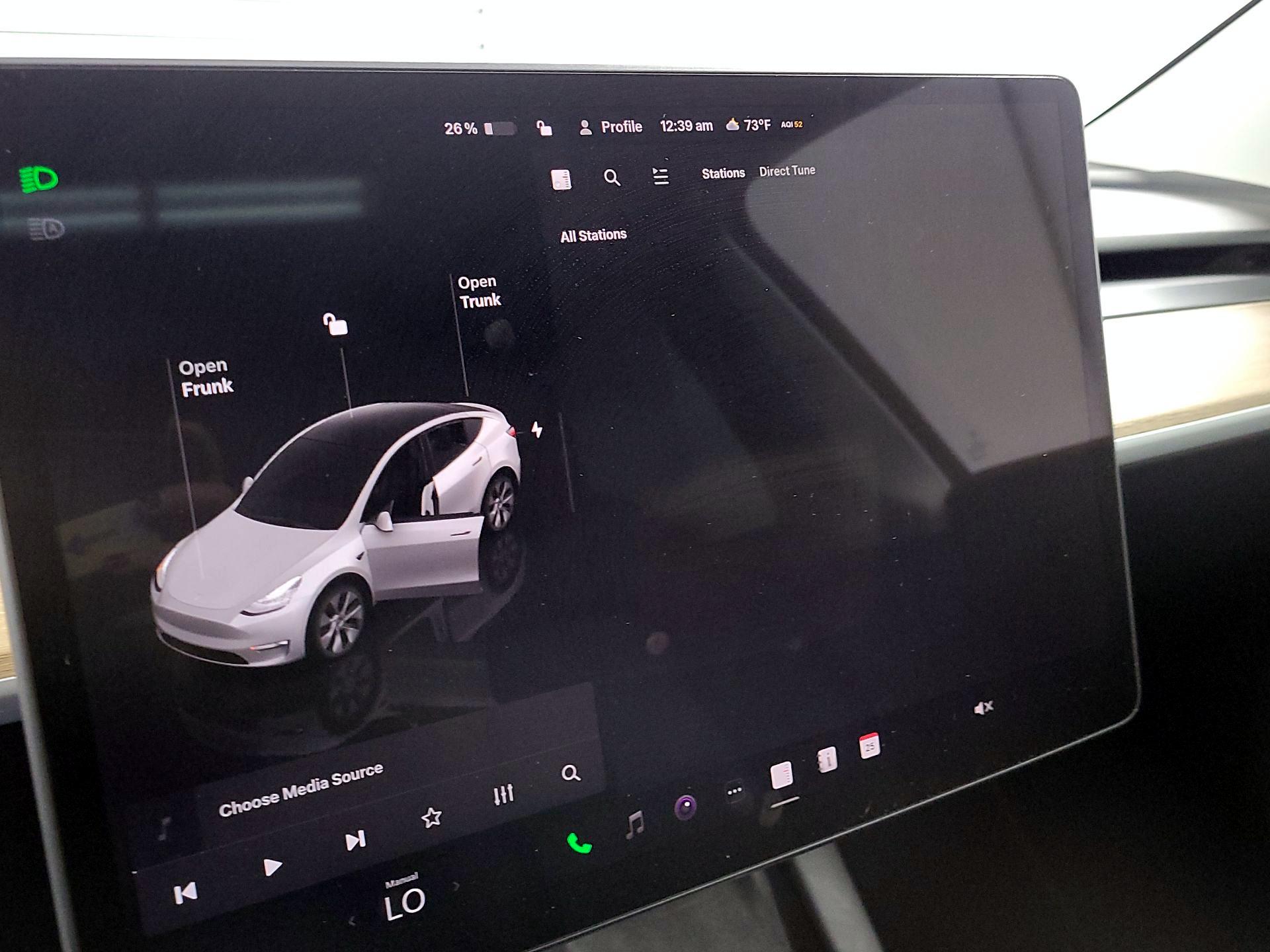 Thumbnail: 2023 Tesla Model Y - 13