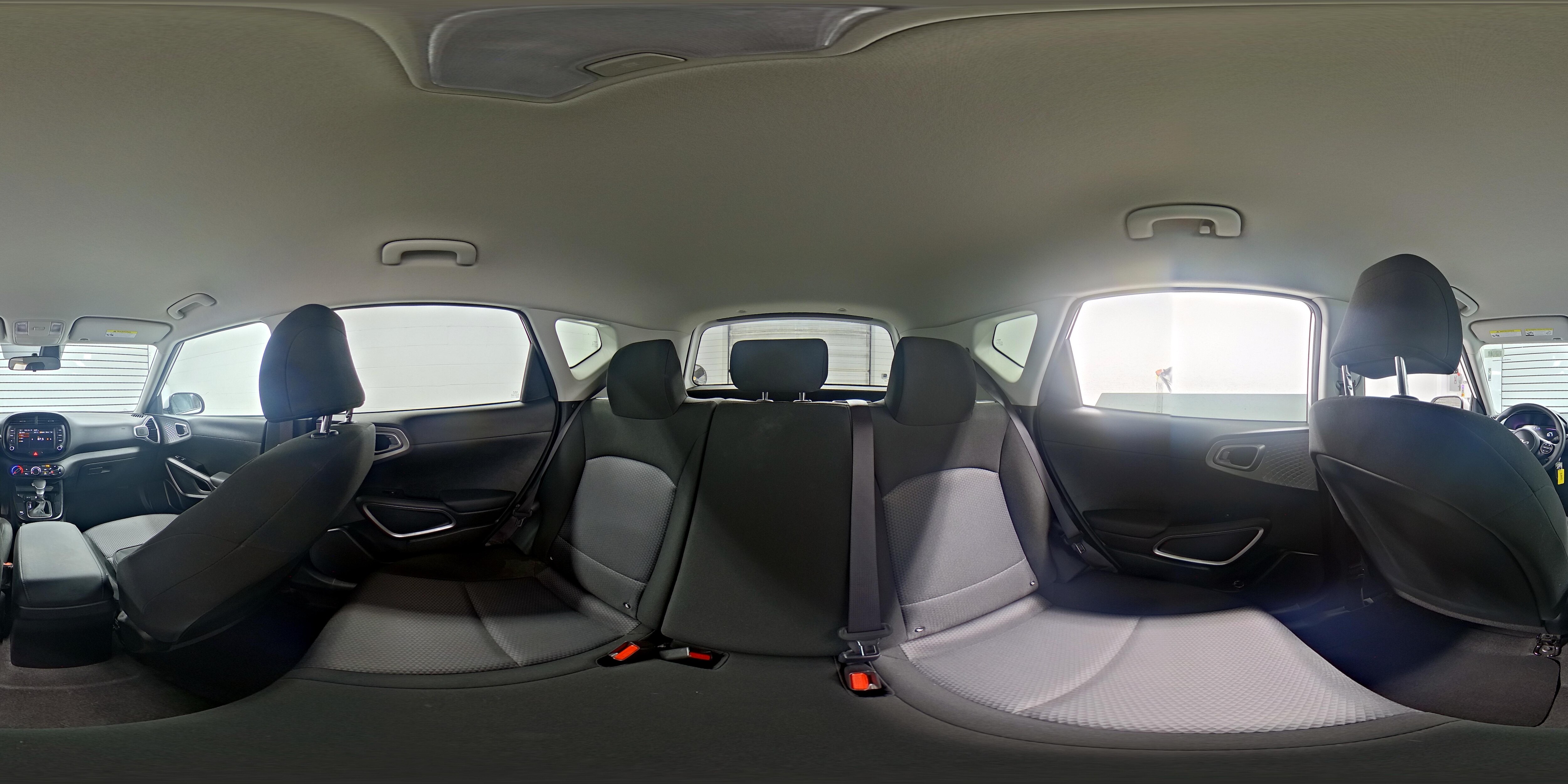 2023 Kia Soul LX - Photo 24