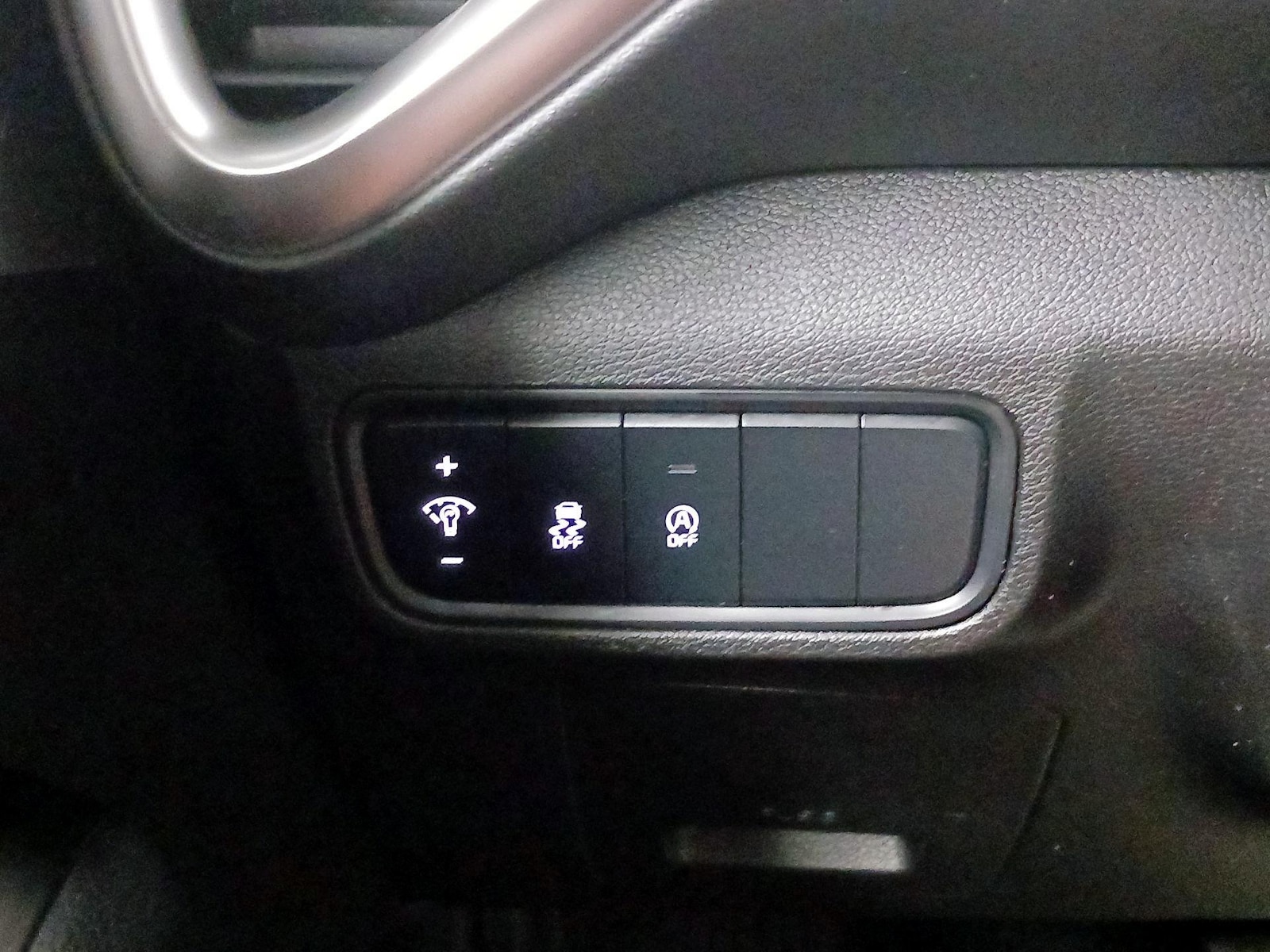 2023 Kia Soul LX - Photo 14