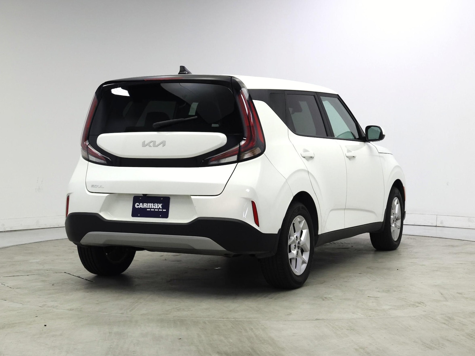 2023 Kia Soul LX - Photo 9