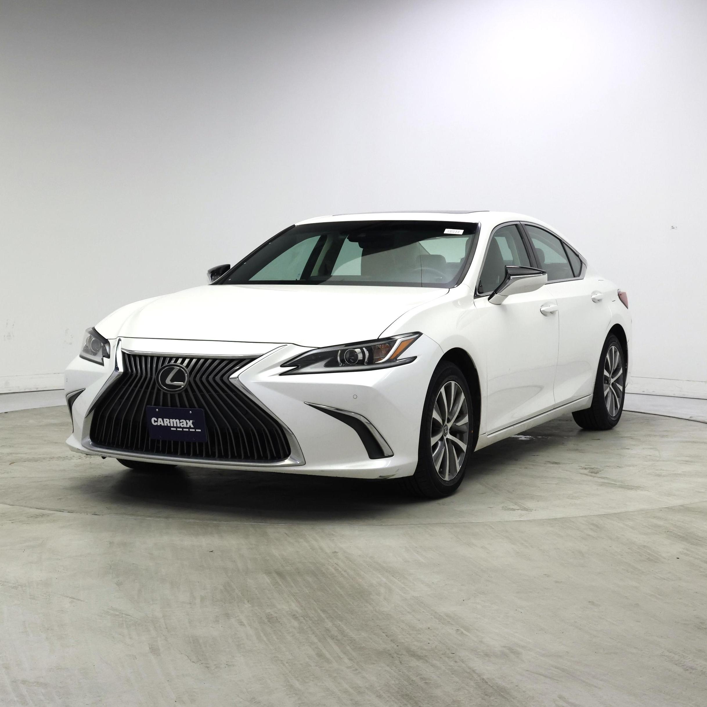 Thumbnail: 2019 Lexus ES - 4