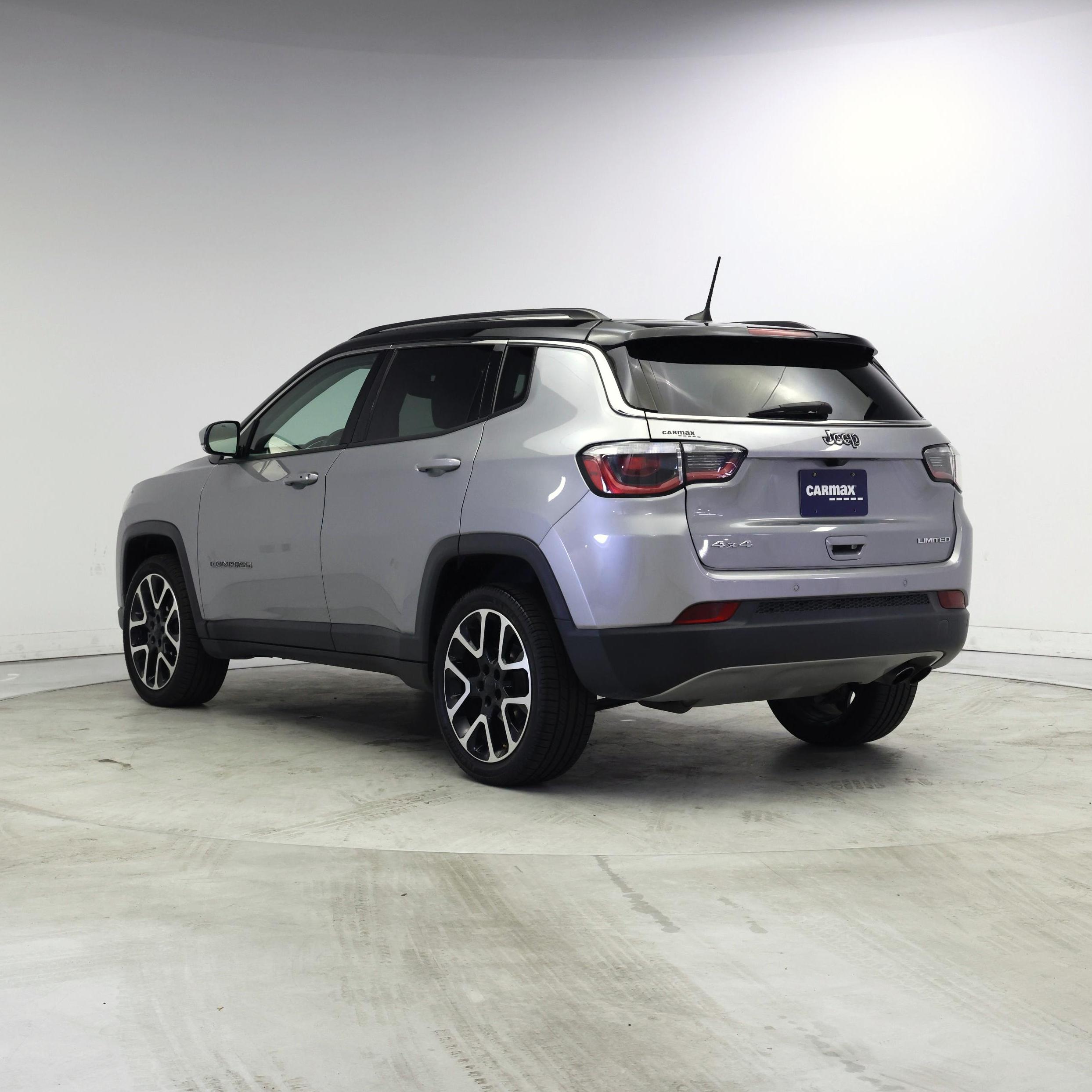 Thumbnail: 2021 Jeep Compass - 2