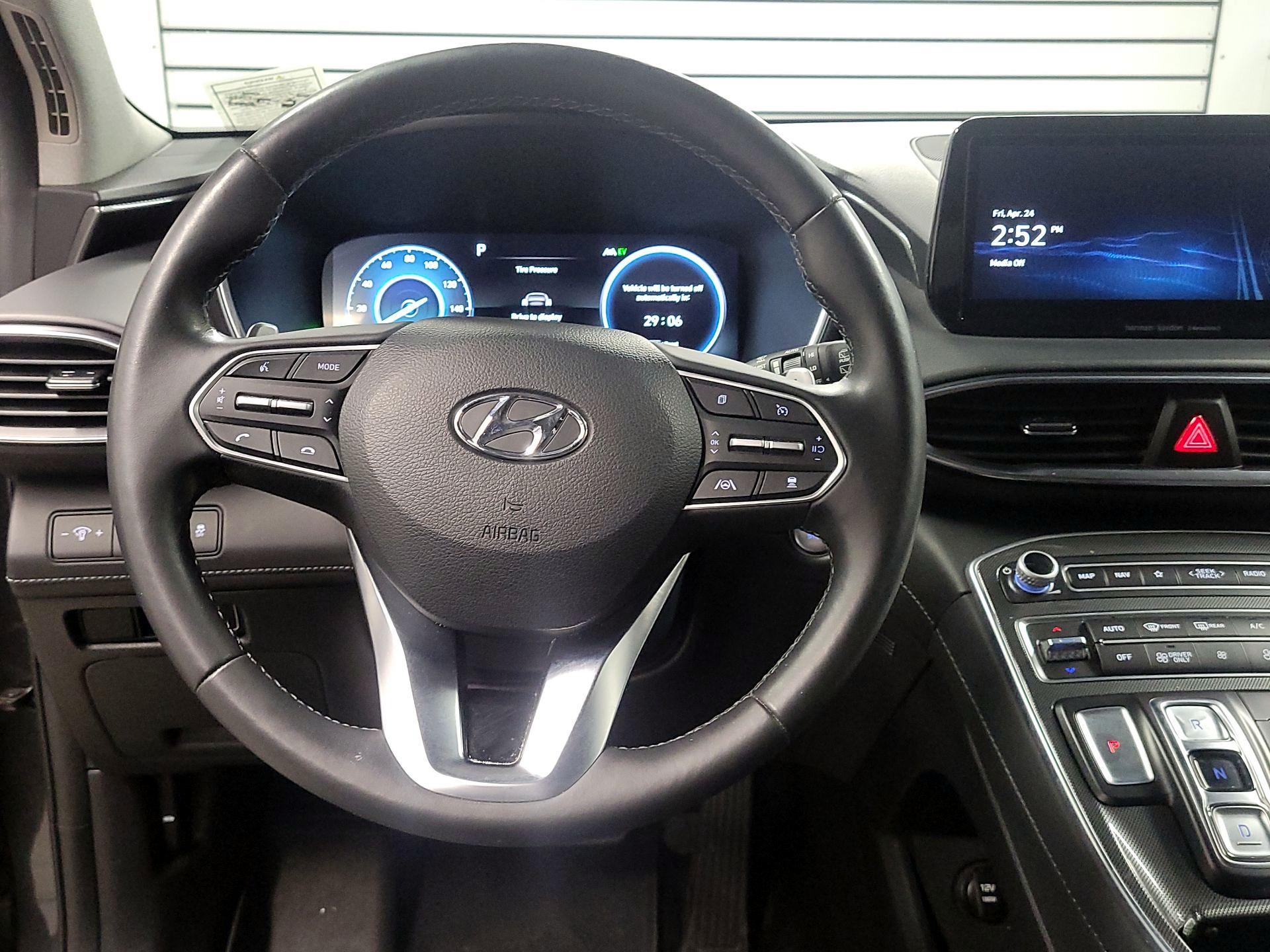 Thumbnail: 2023 Hyundai Santa Fe - 10