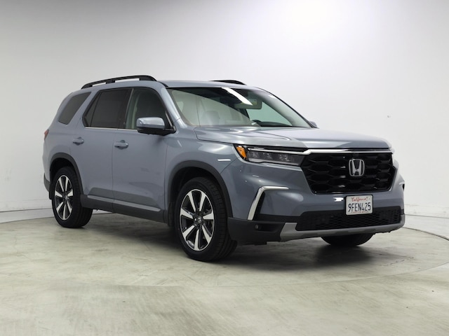 Gray 2023 Honda Pilot Elite AWD SUV / Crossover All-Wheel Drive Automatic