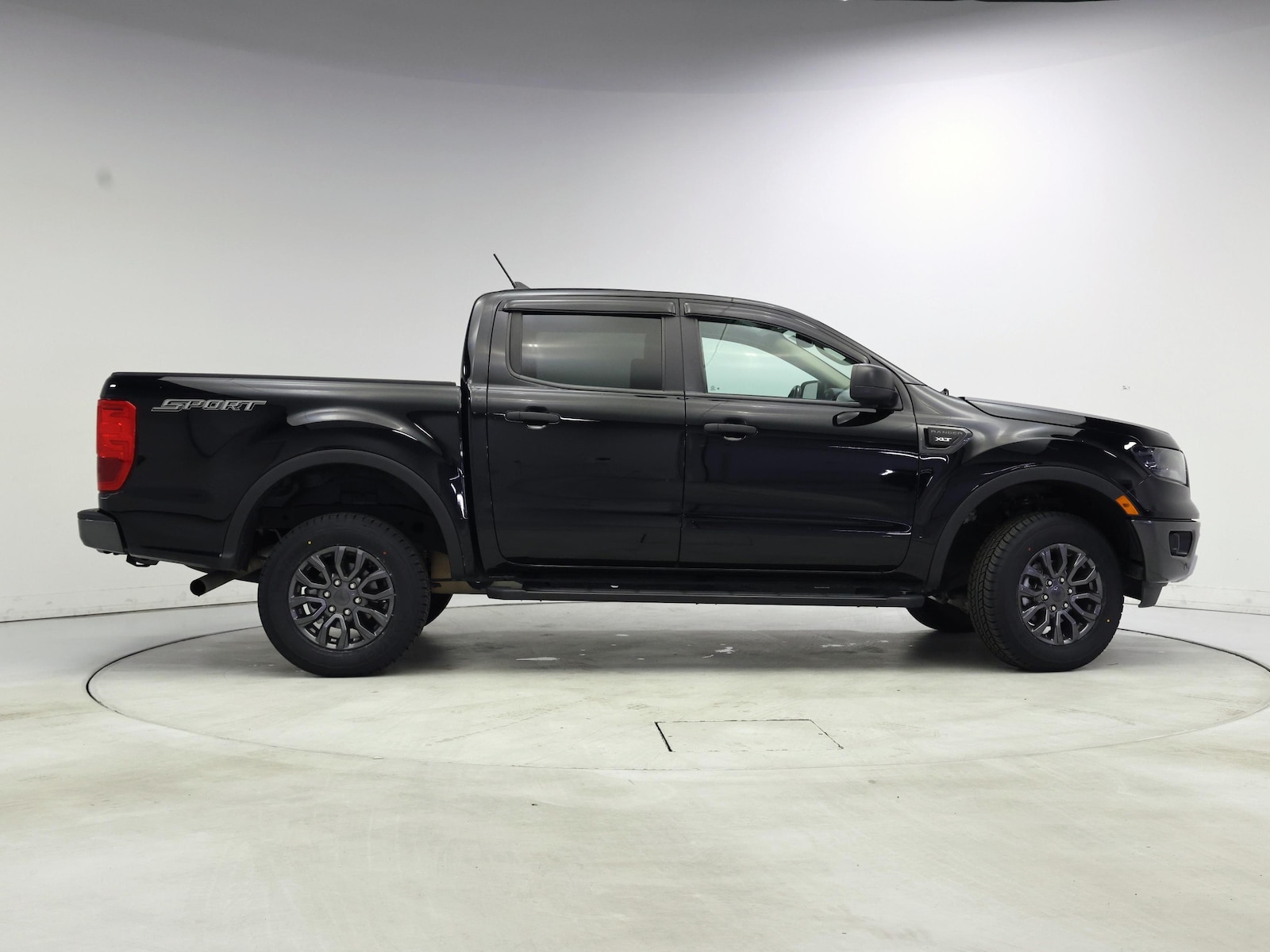 2021 Ford Ranger XLT - Photo 8