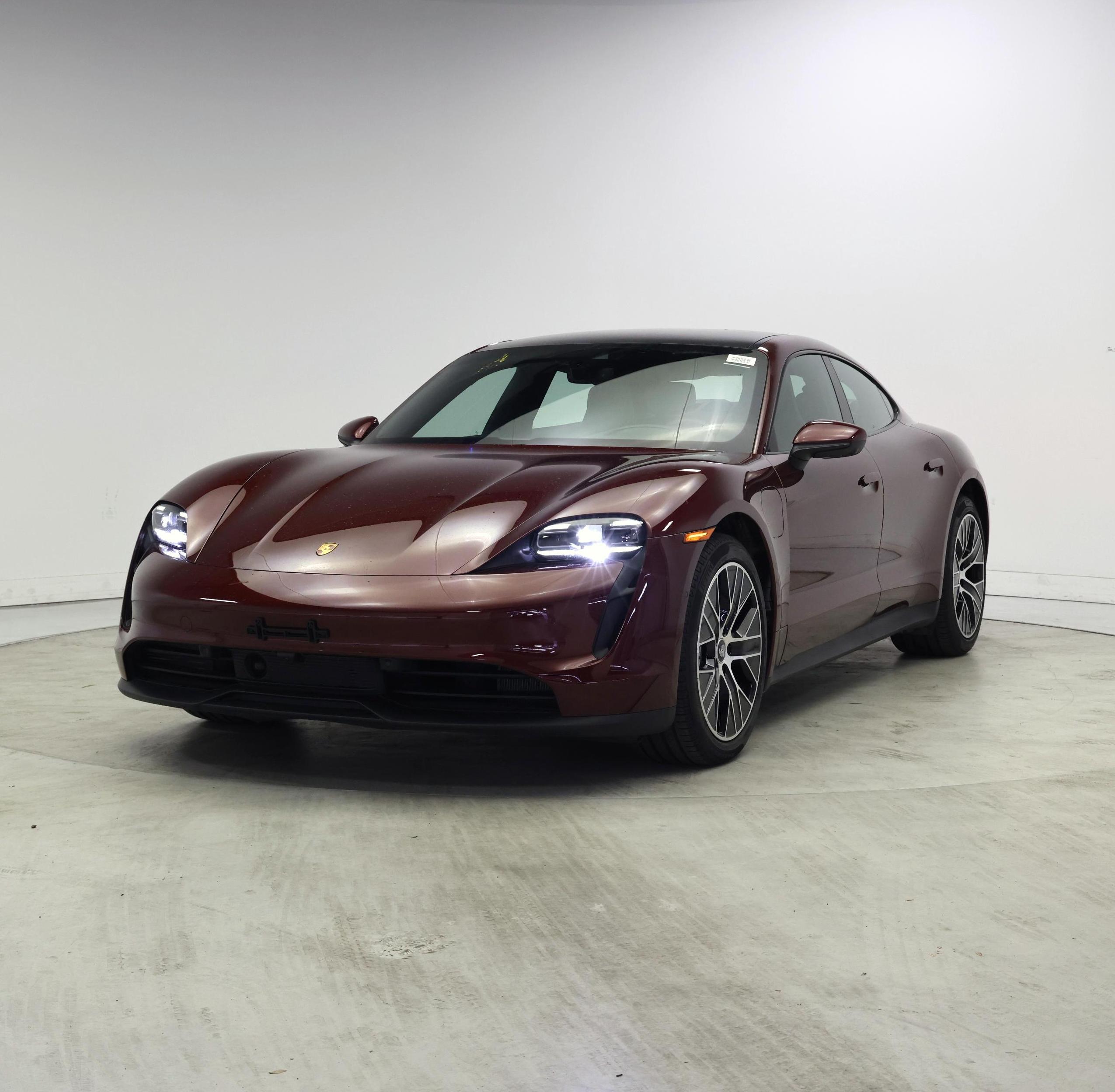 Thumbnail: 2021 Porsche Taycan - 4