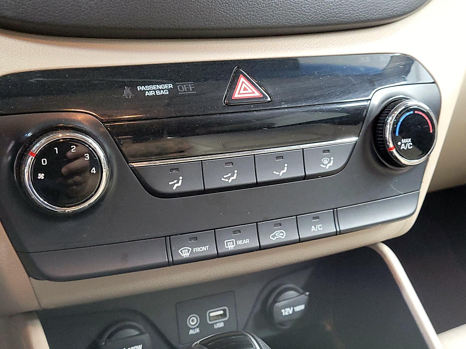 Thumbnail: 2016 Hyundai Tucson - 14