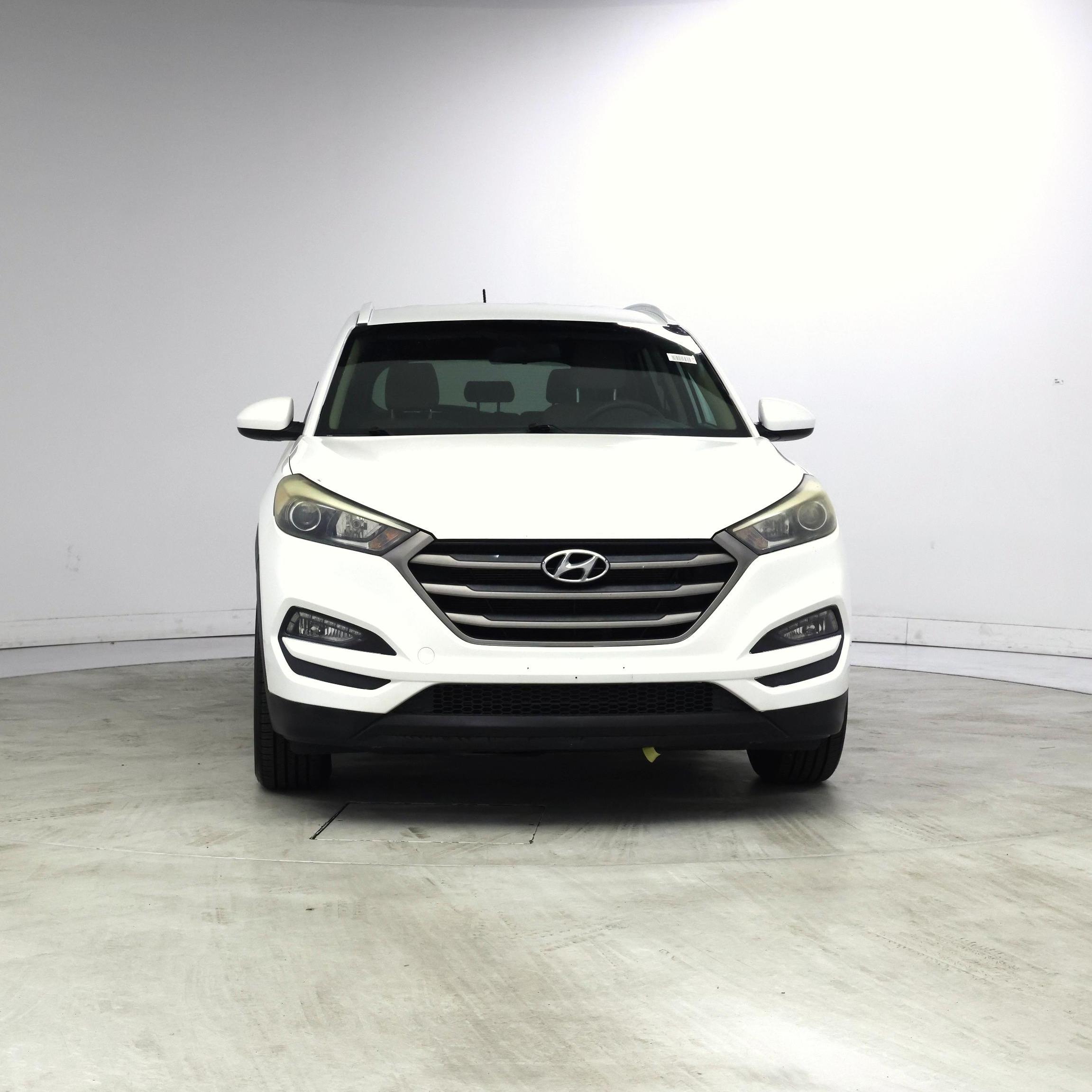 Thumbnail: 2016 Hyundai Tucson - 5