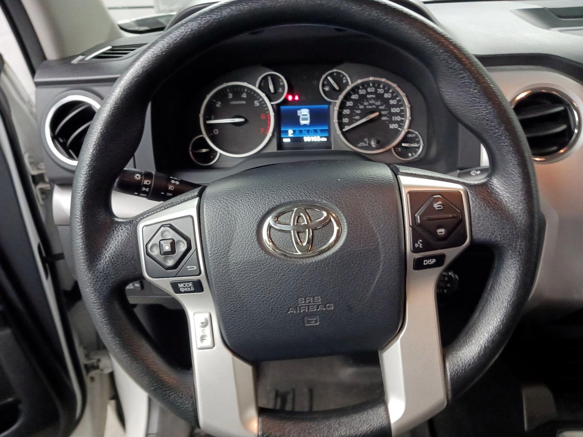 Thumbnail: 2014 Toyota Tundra - 10