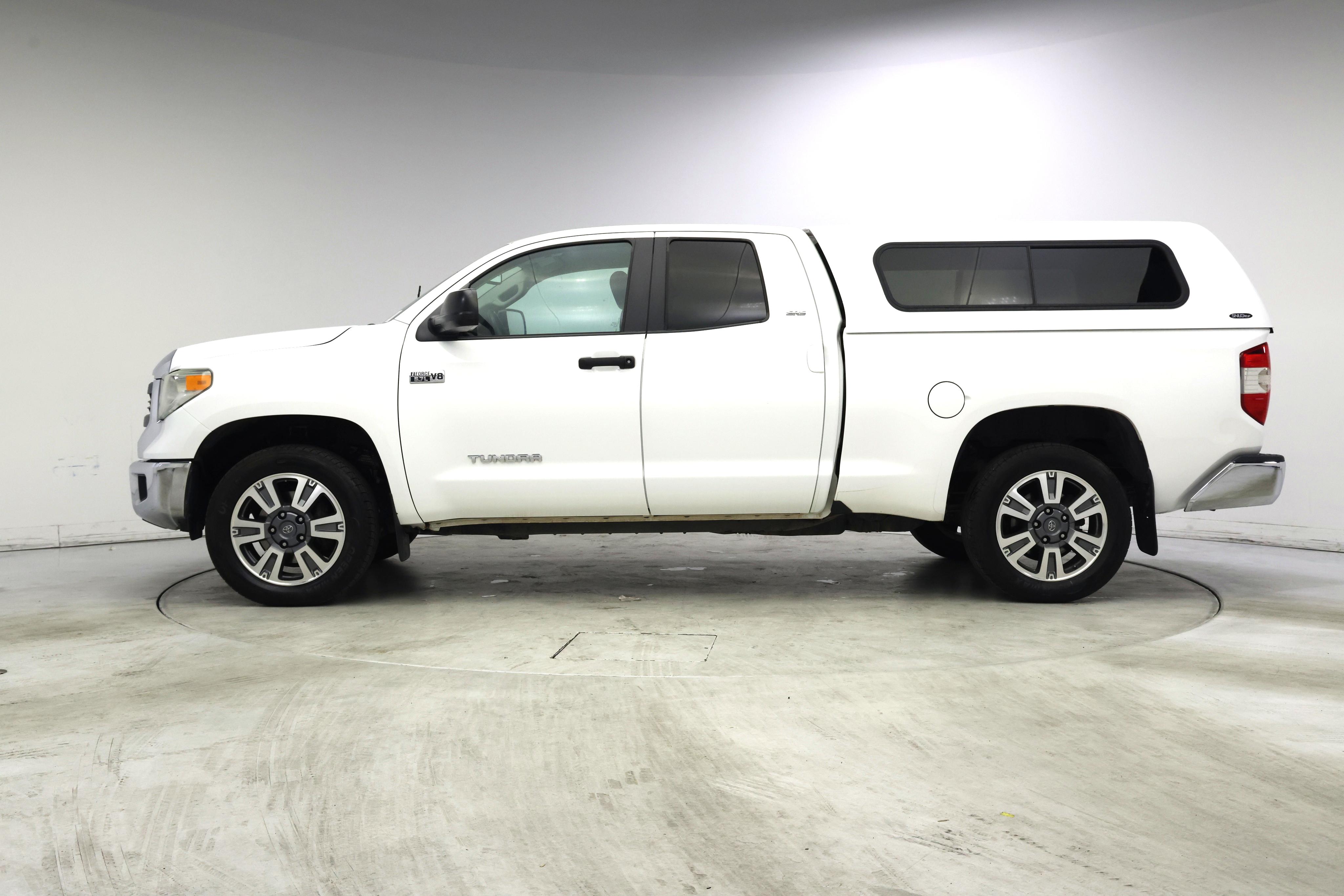 Thumbnail: 2014 Toyota Tundra - 3