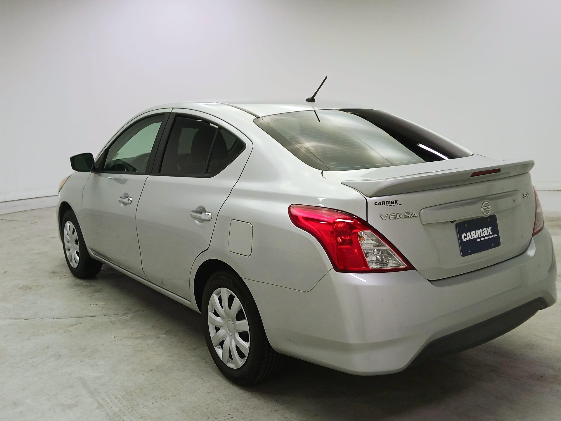 Thumbnail: 2019 Nissan Versa - 7