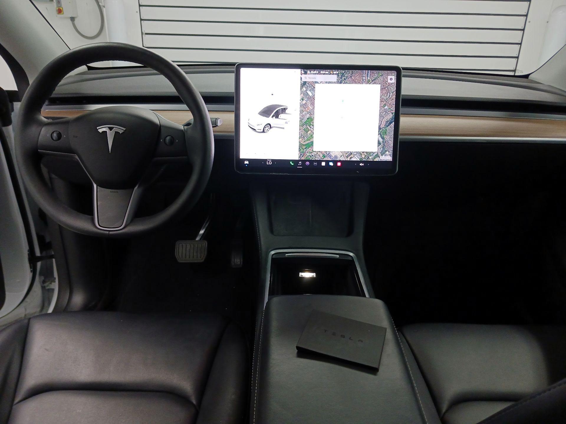 Thumbnail: 2024 Tesla Model Y - 9