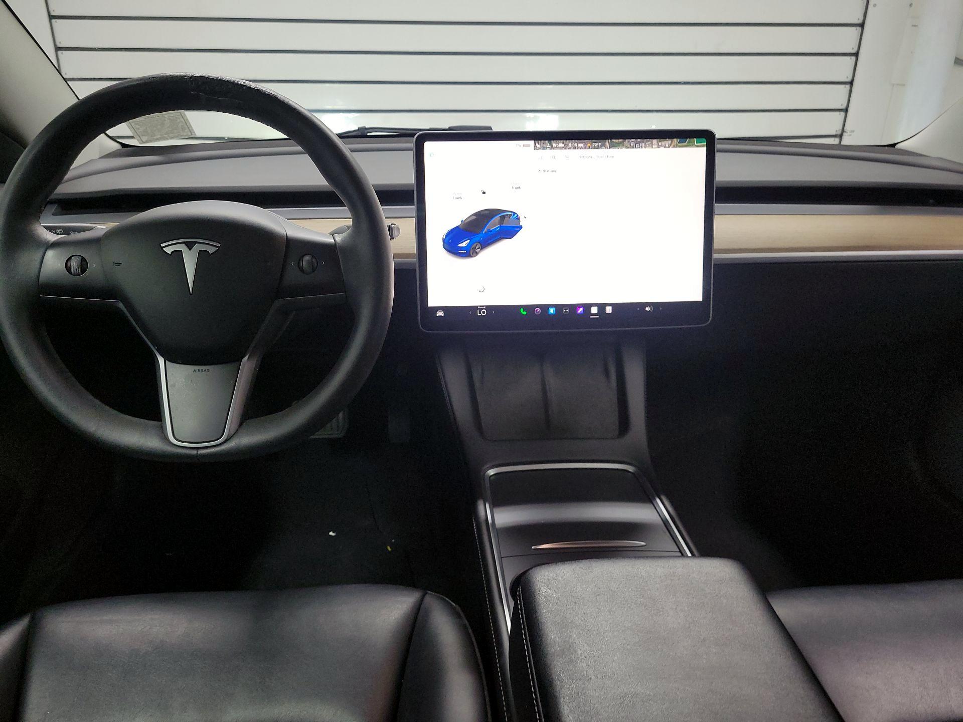 Thumbnail: 2023 Tesla Model 3 - 9