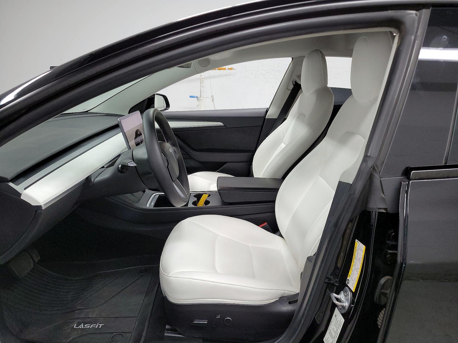 2022 Tesla Model 3 Long Range - Photo 12