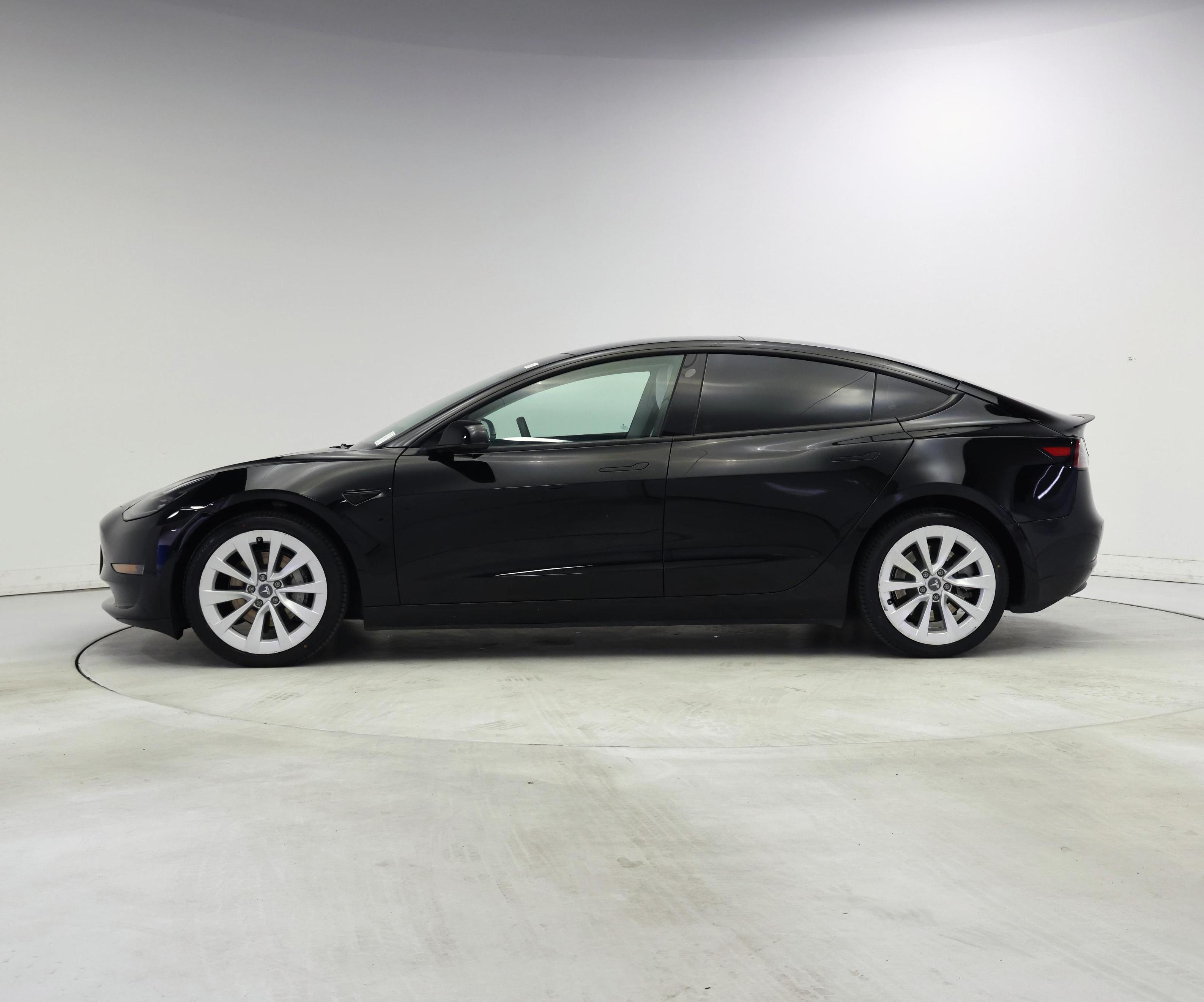 Thumbnail: 2022 Tesla Model 3 - 3