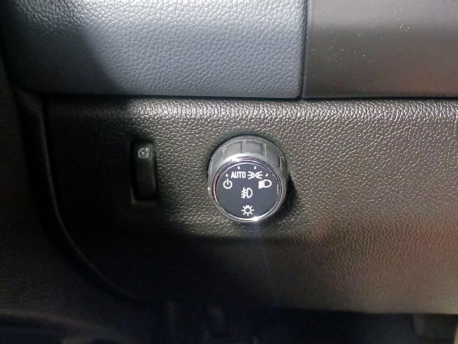 2016 Chevrolet Colorado Z71 - Photo 14