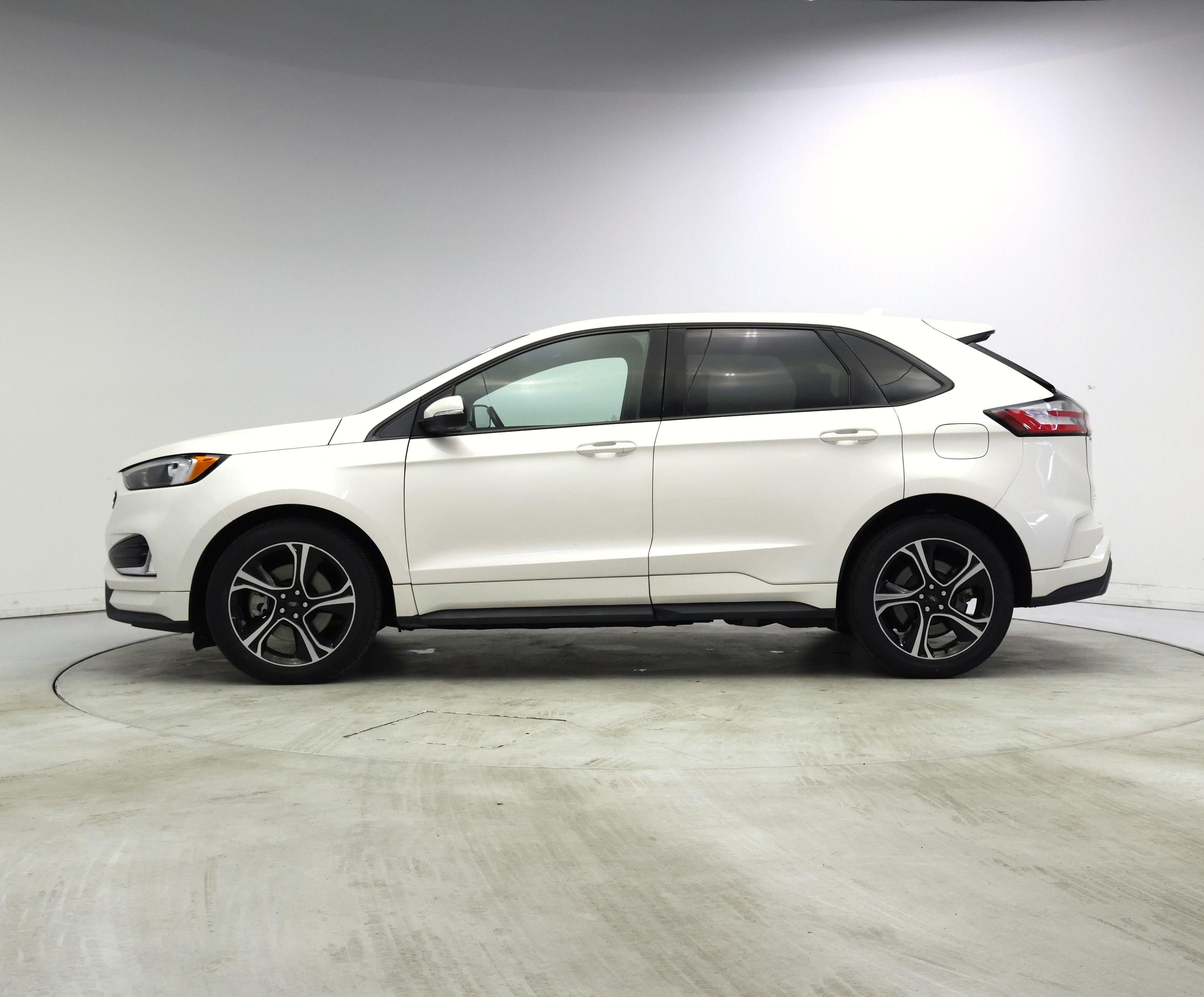 Thumbnail: 2019 Ford Edge - 3
