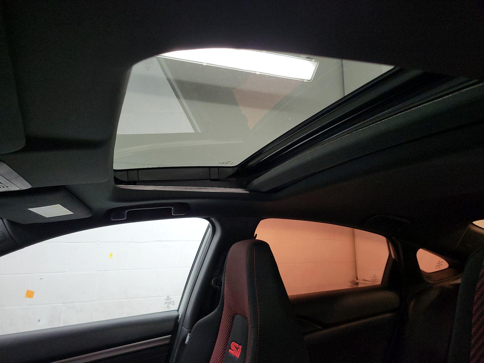 Thumbnail: 2020 Honda Civic - 19