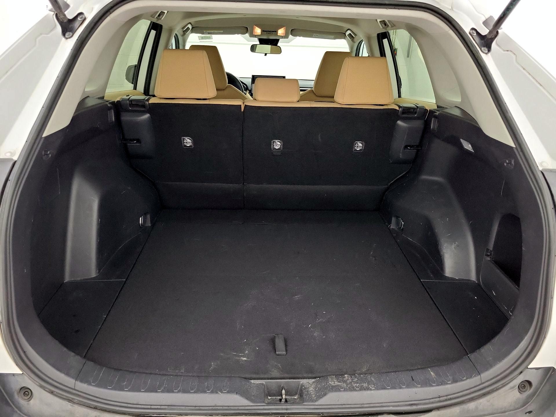 Thumbnail: 2019 Toyota RAV4 - 20