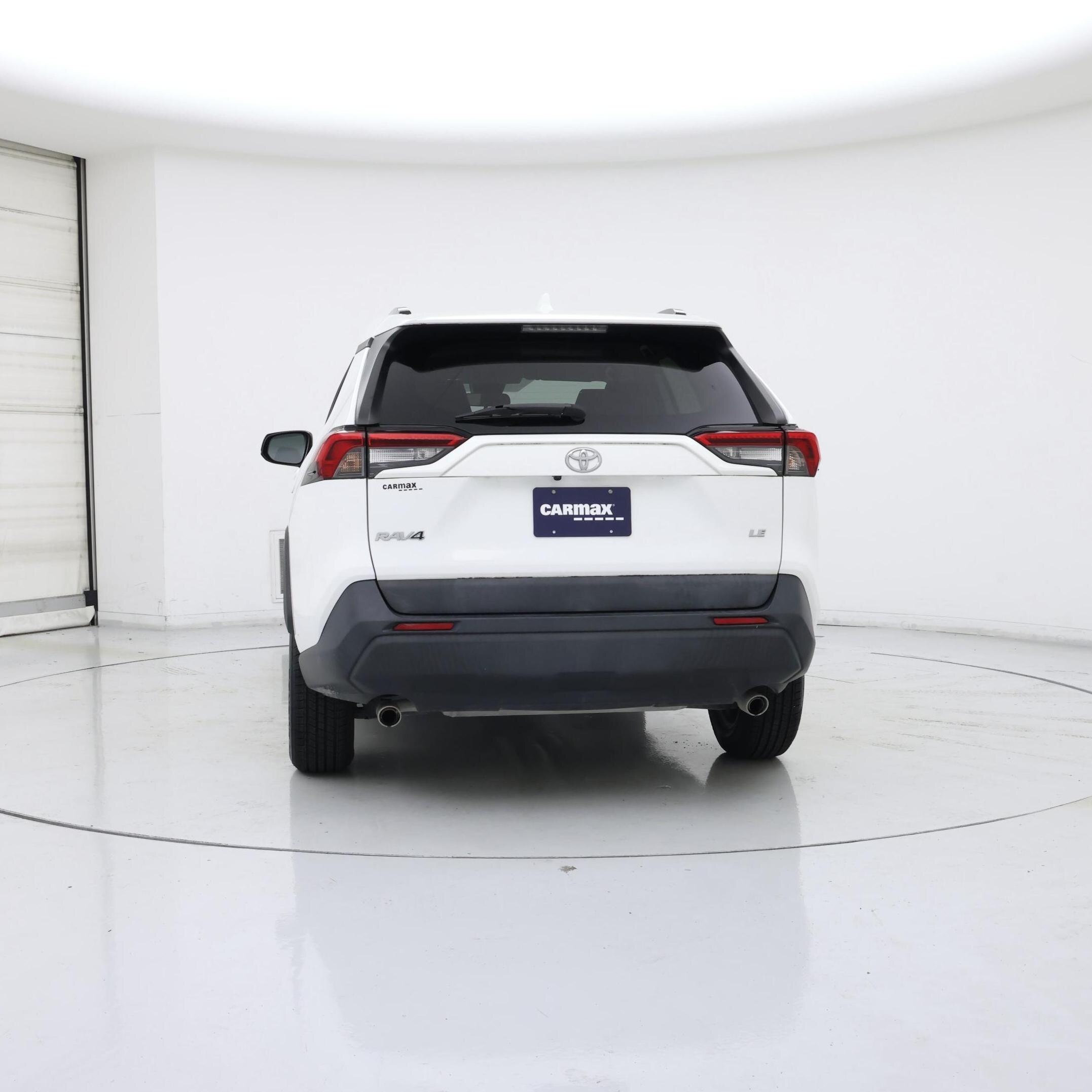 Thumbnail: 2019 Toyota RAV4 - 6