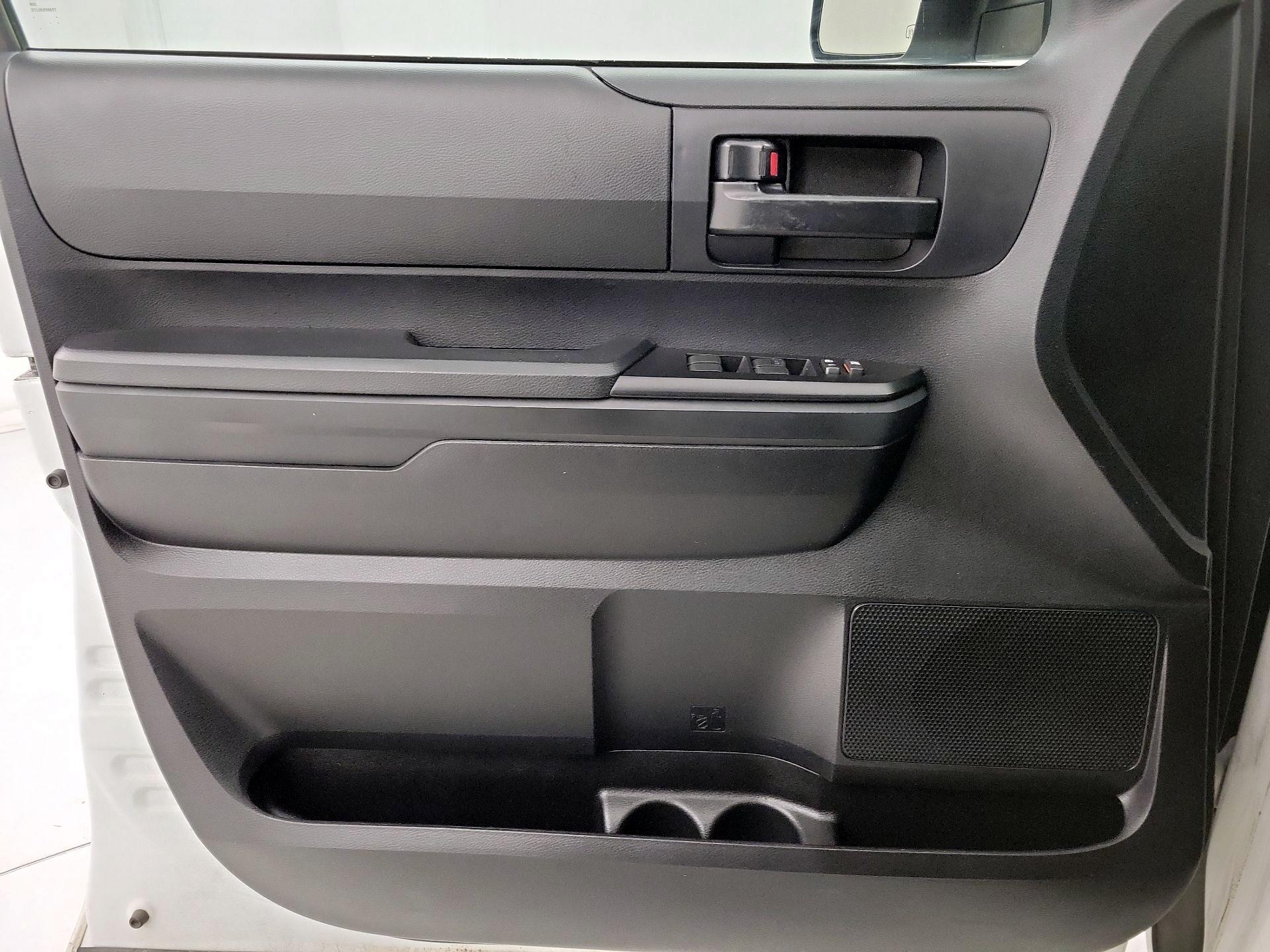Thumbnail: 2019 Toyota Tundra - 12