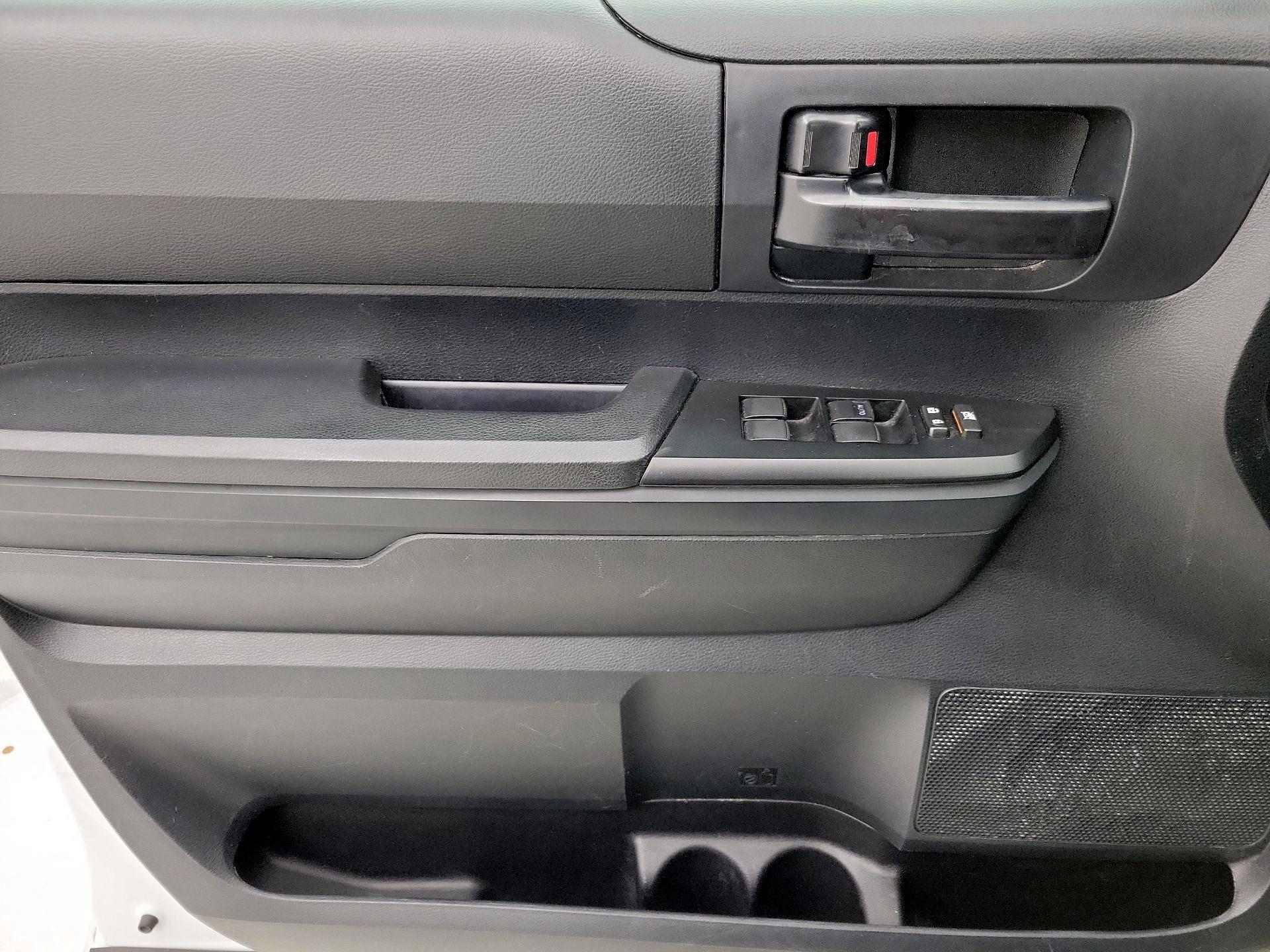 Thumbnail: 2019 Toyota Tundra - 12