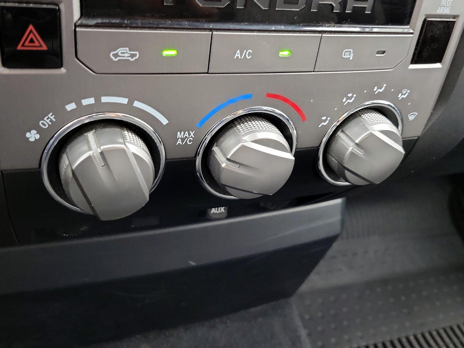 Thumbnail: 2019 Toyota Tundra - 16