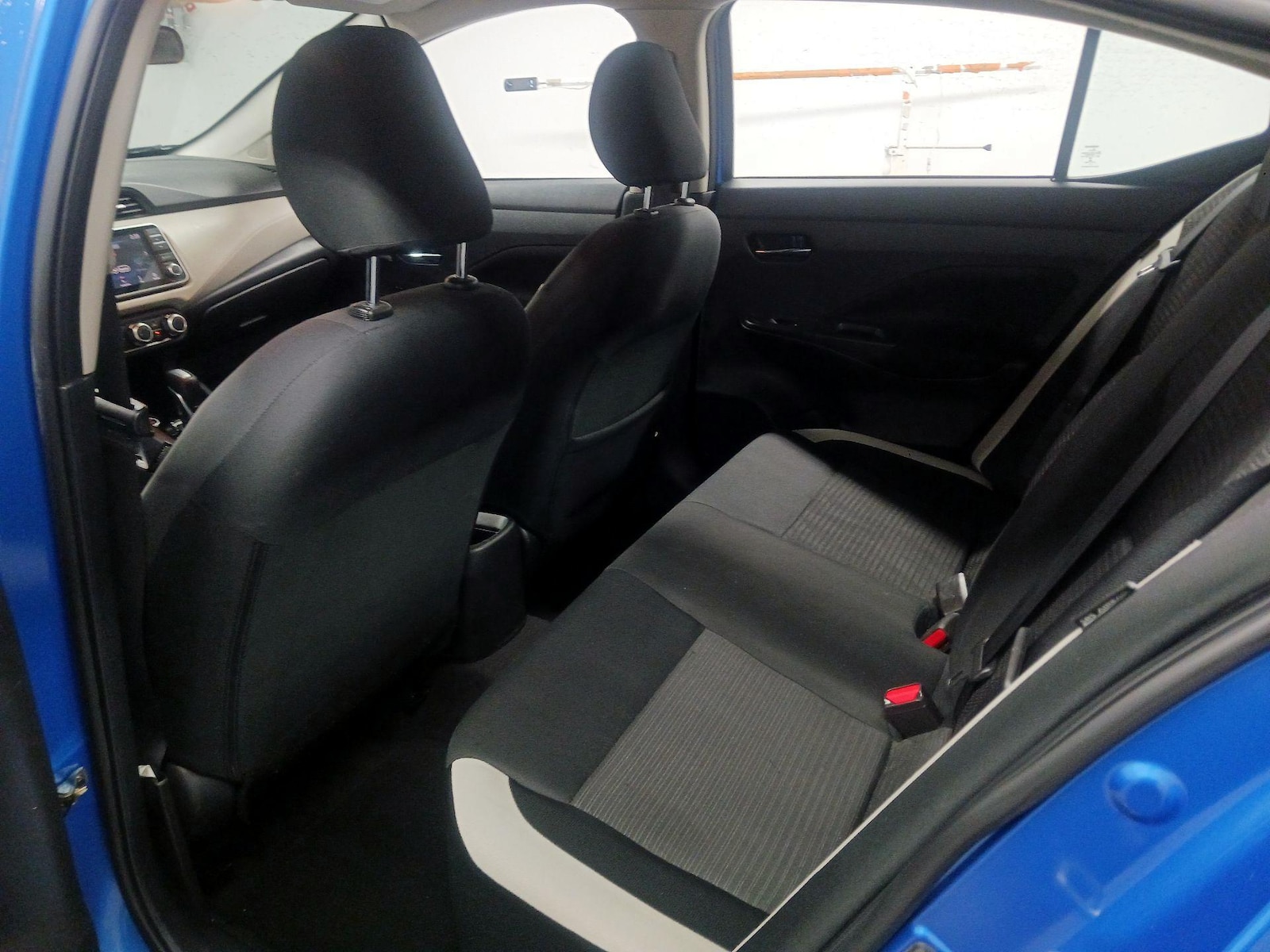 2021 Nissan Versa Sedan SV - Photo 17