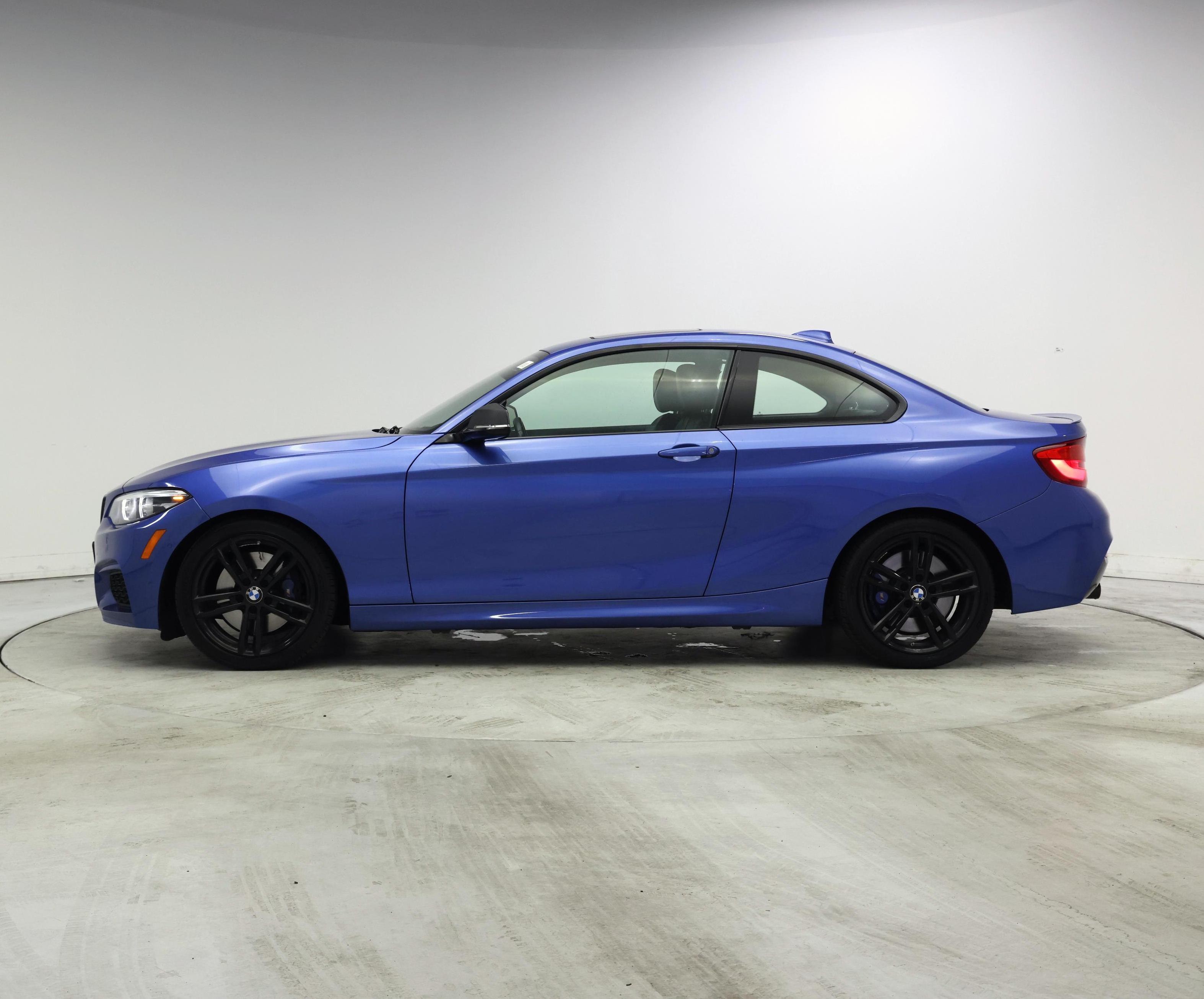 Thumbnail: 2018 BMW 2 Series - 3
