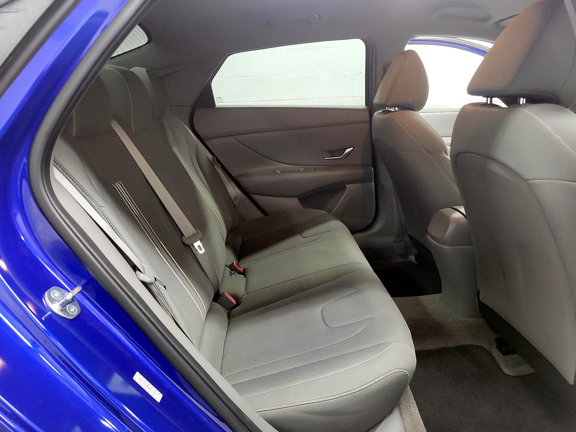 Thumbnail: 2023 Hyundai Elantra - 16