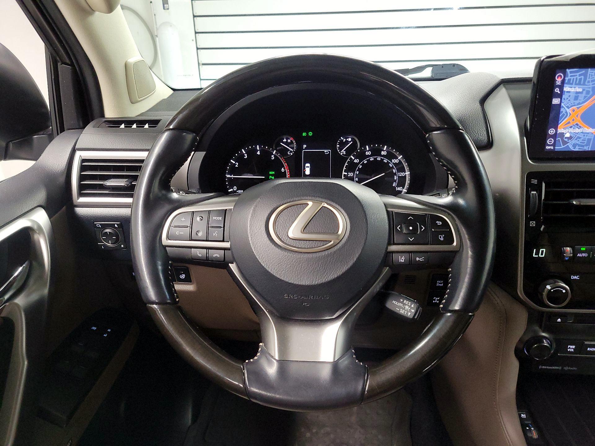 Thumbnail: 2022 Lexus GX - 10