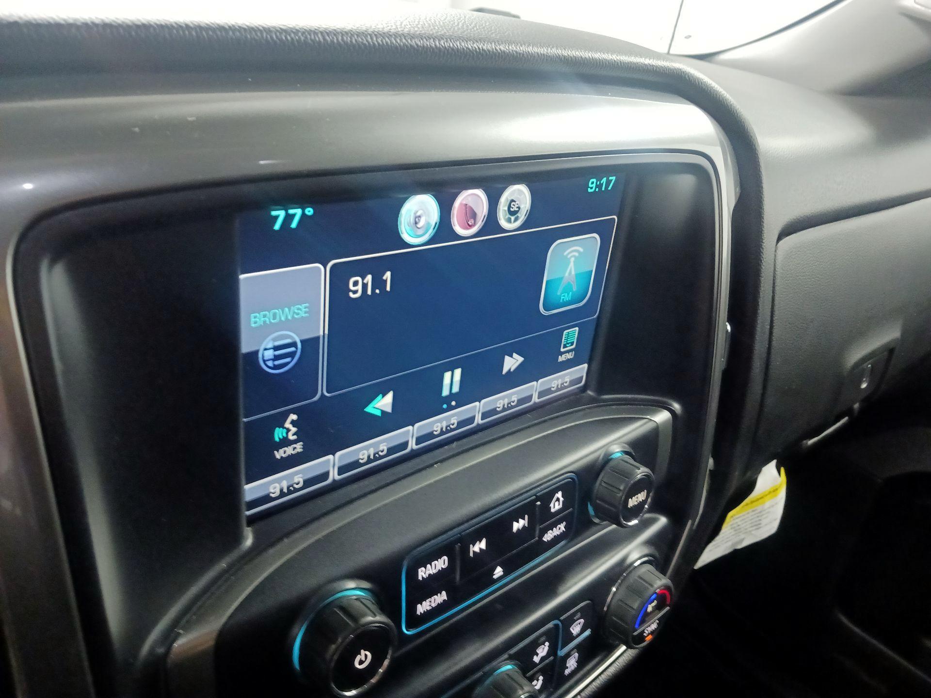 Thumbnail: 2015 Chevrolet Silverado 1500 - 13