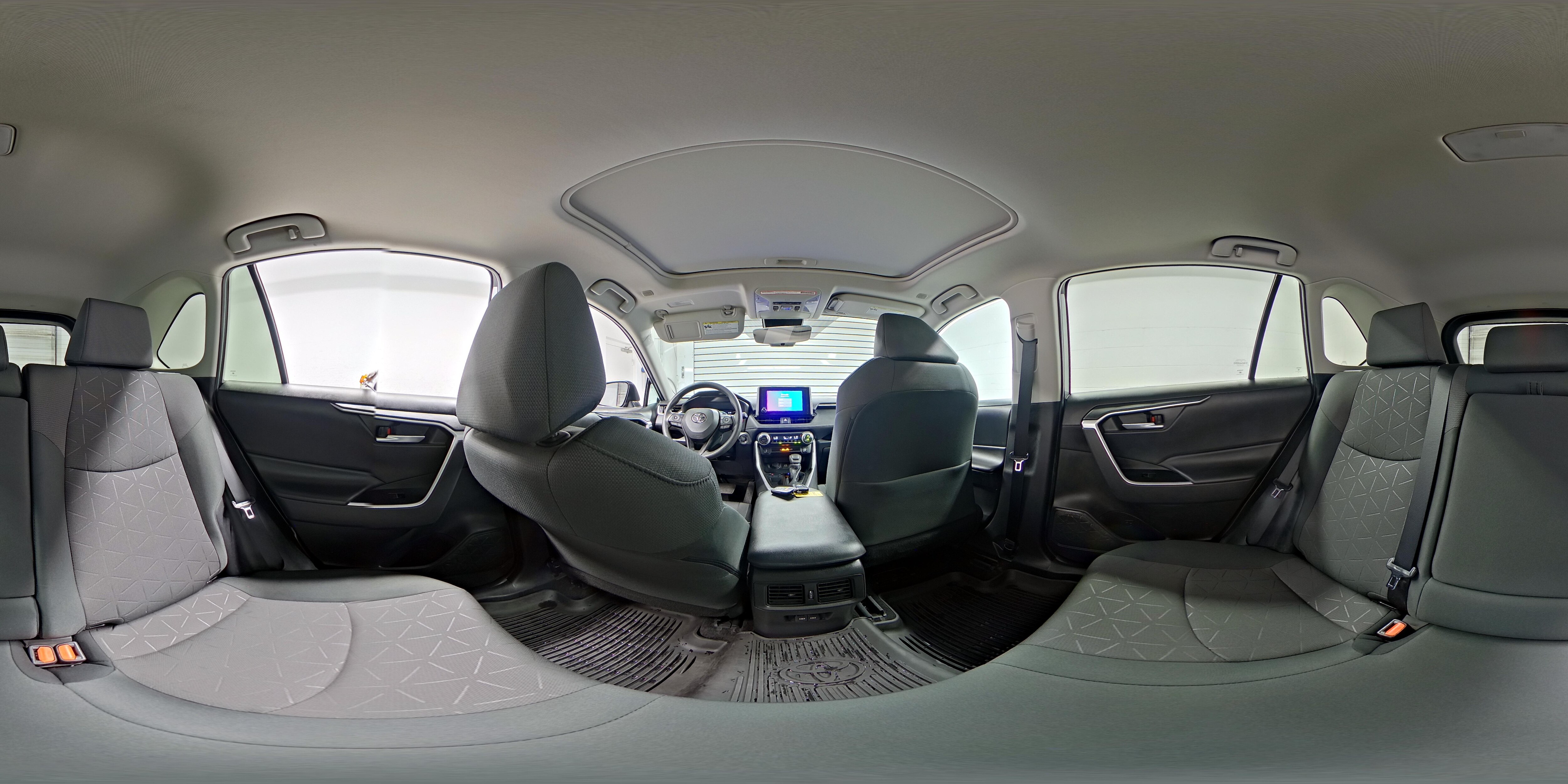 2023 Toyota RAV4 XLE - Photo 22