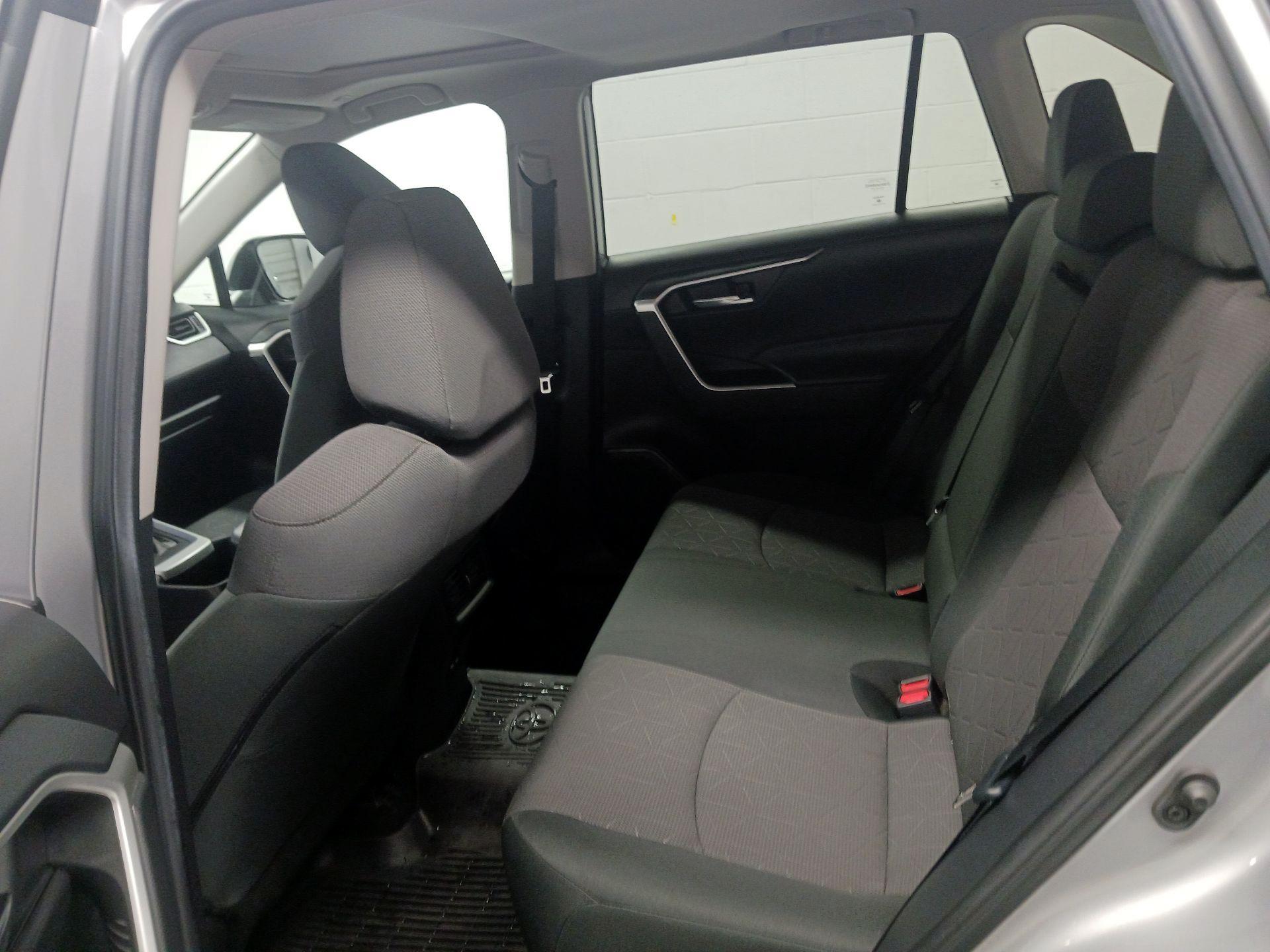 Thumbnail: 2023 Toyota RAV4 - 16