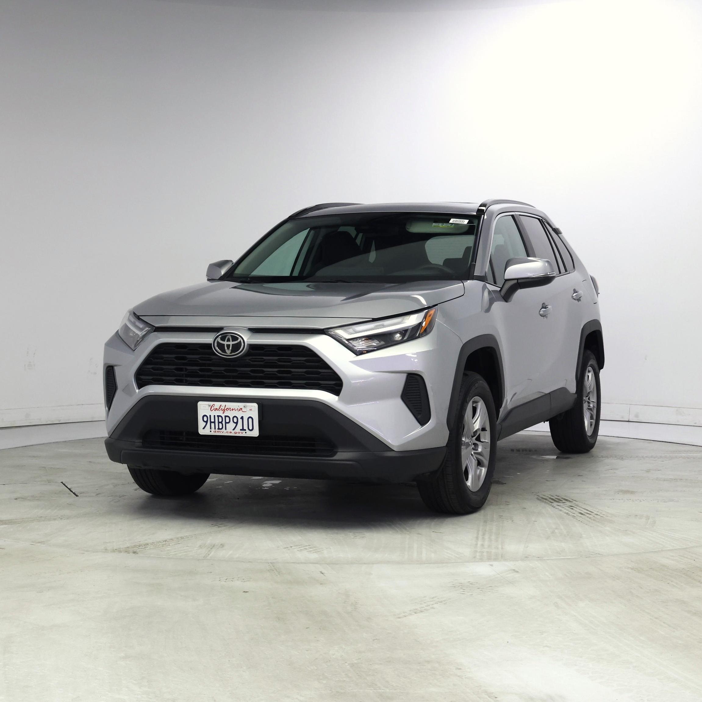Thumbnail: 2023 Toyota RAV4 - 4