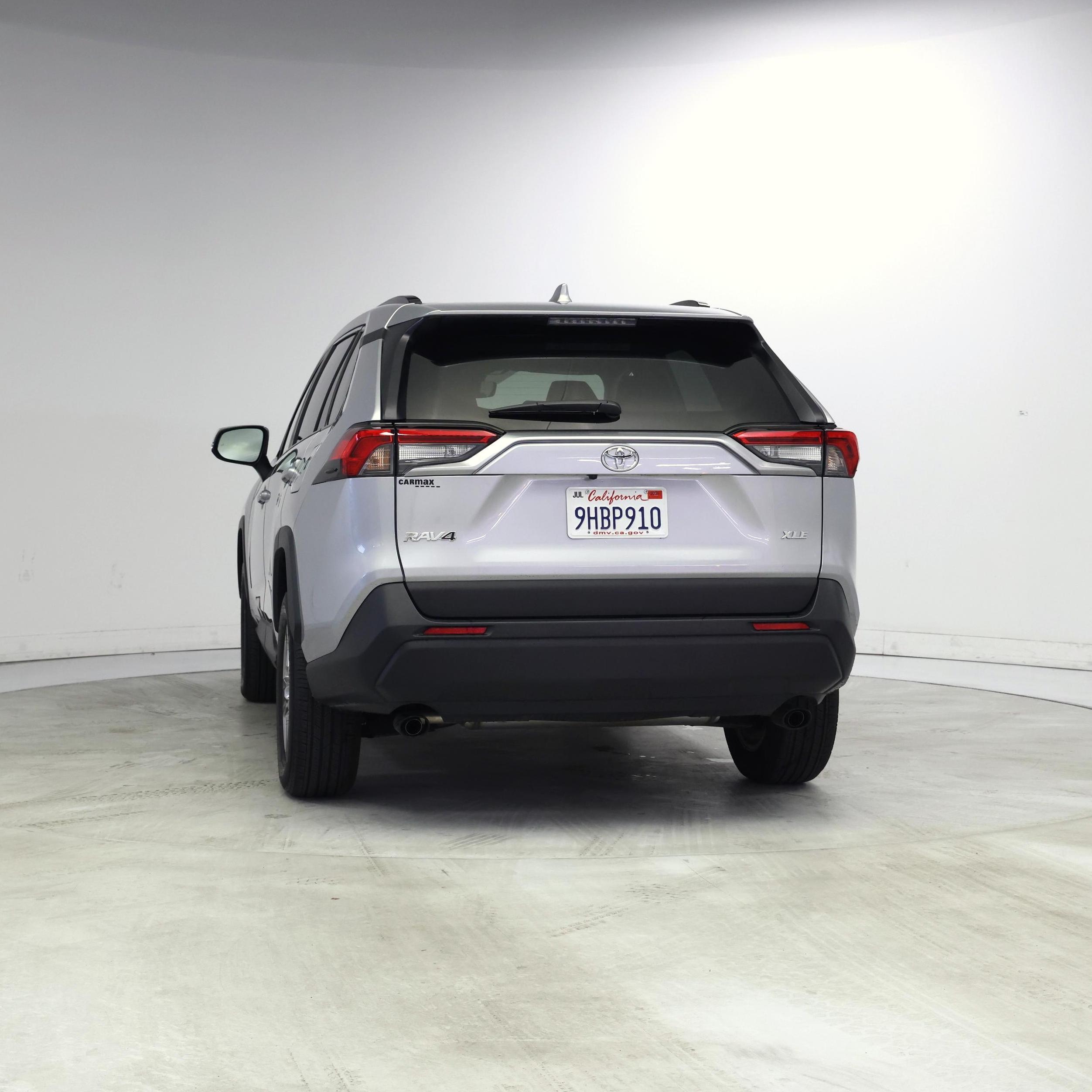 Thumbnail: 2023 Toyota RAV4 - 6