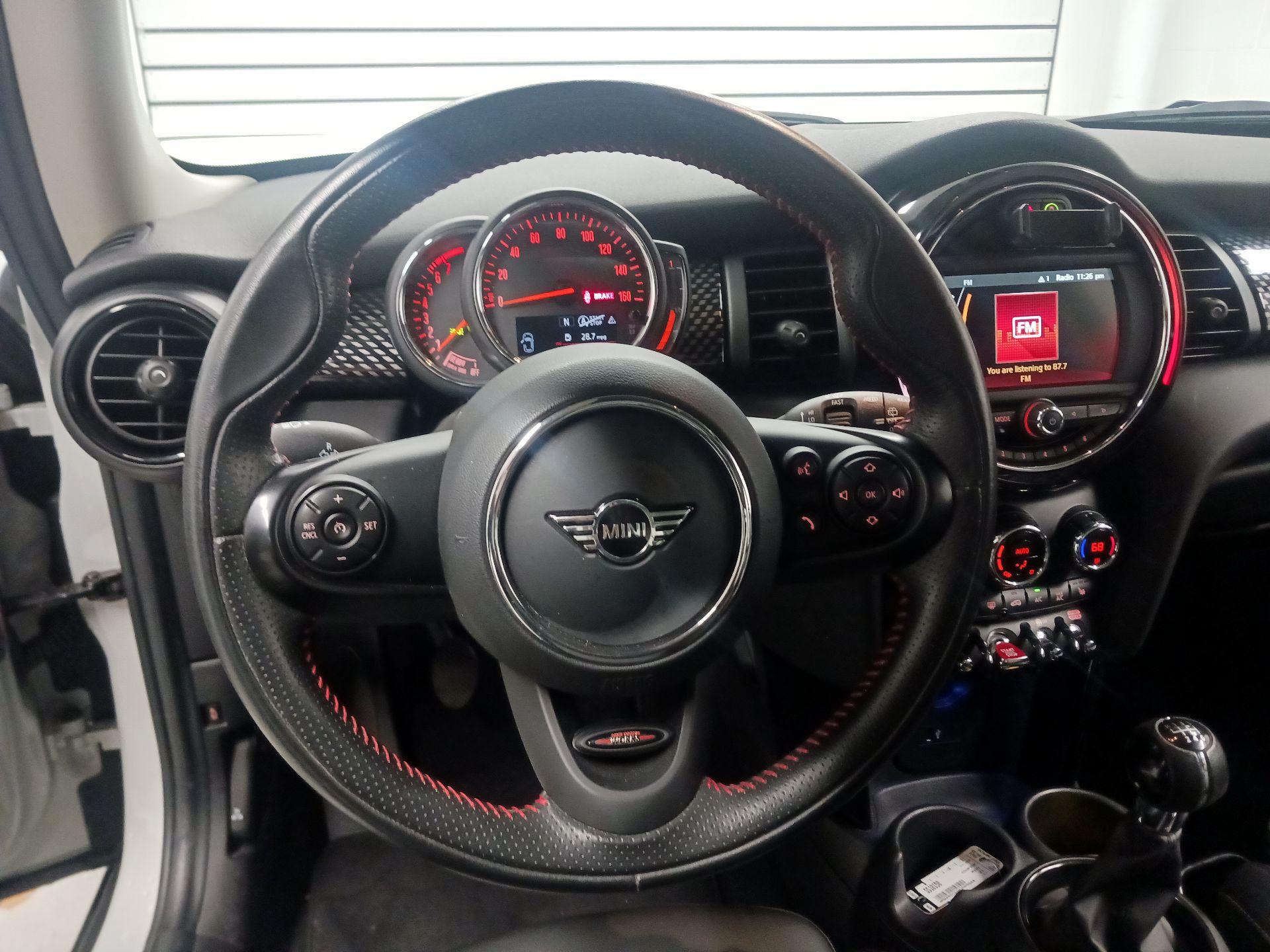 Thumbnail: 2021 MINI Cooper Hardtop - 10