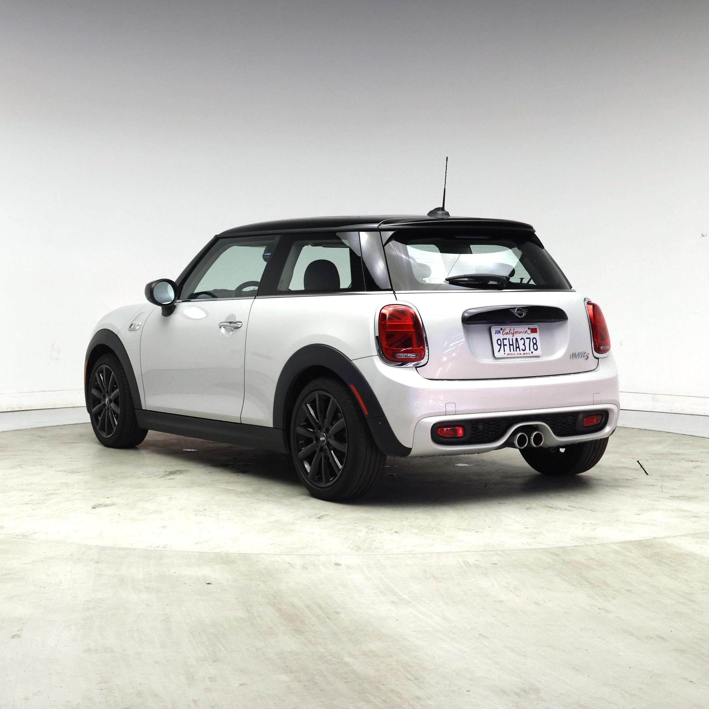 Thumbnail: 2021 MINI Cooper Hardtop - 2
