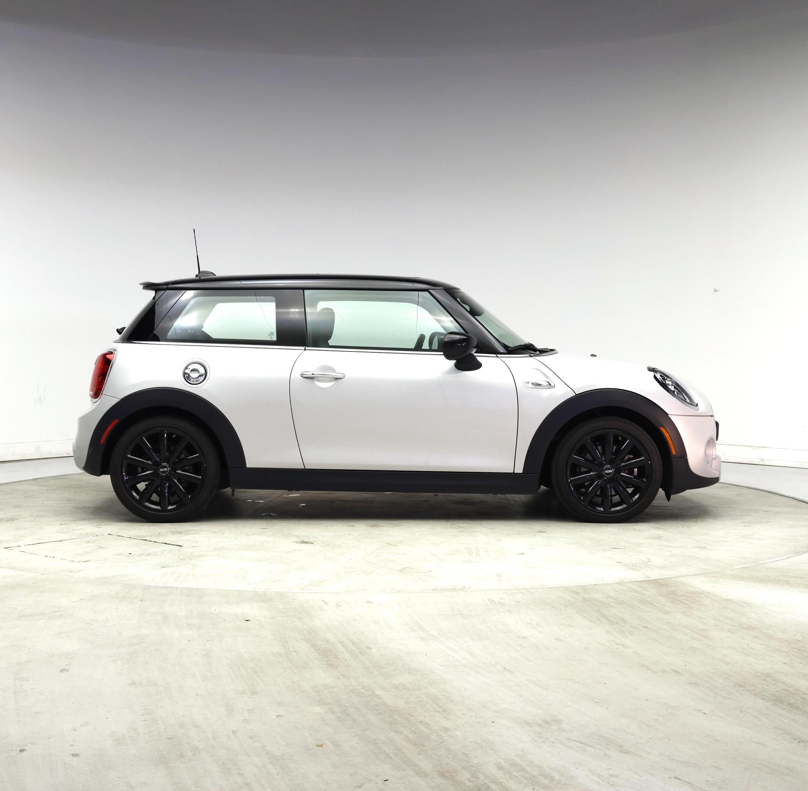 Thumbnail: 2021 MINI Cooper Hardtop - 7