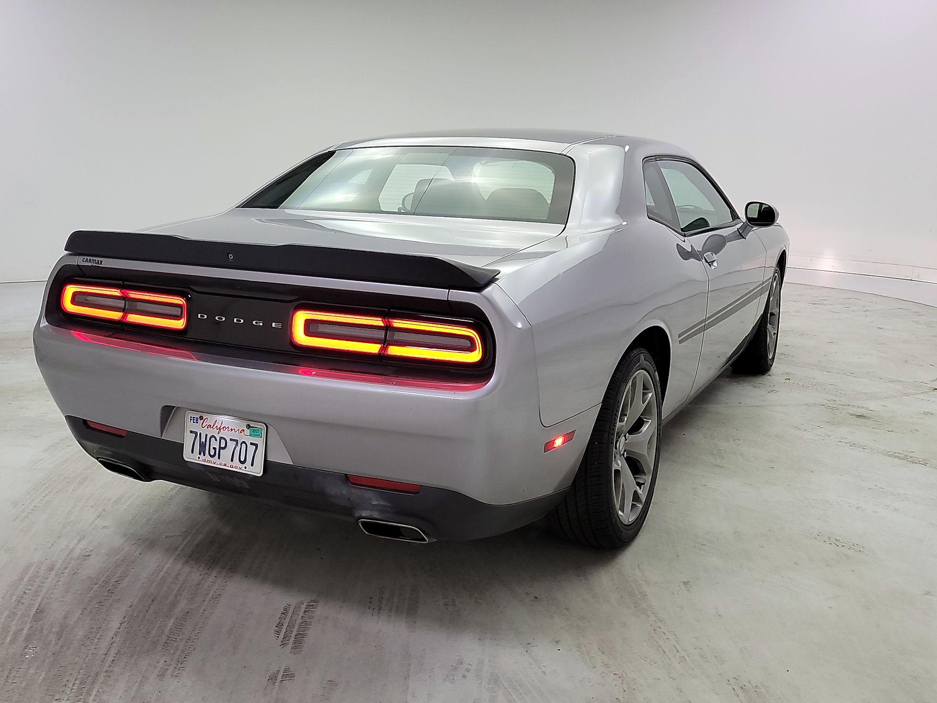 Thumbnail: 2016 Dodge Challenger - 5