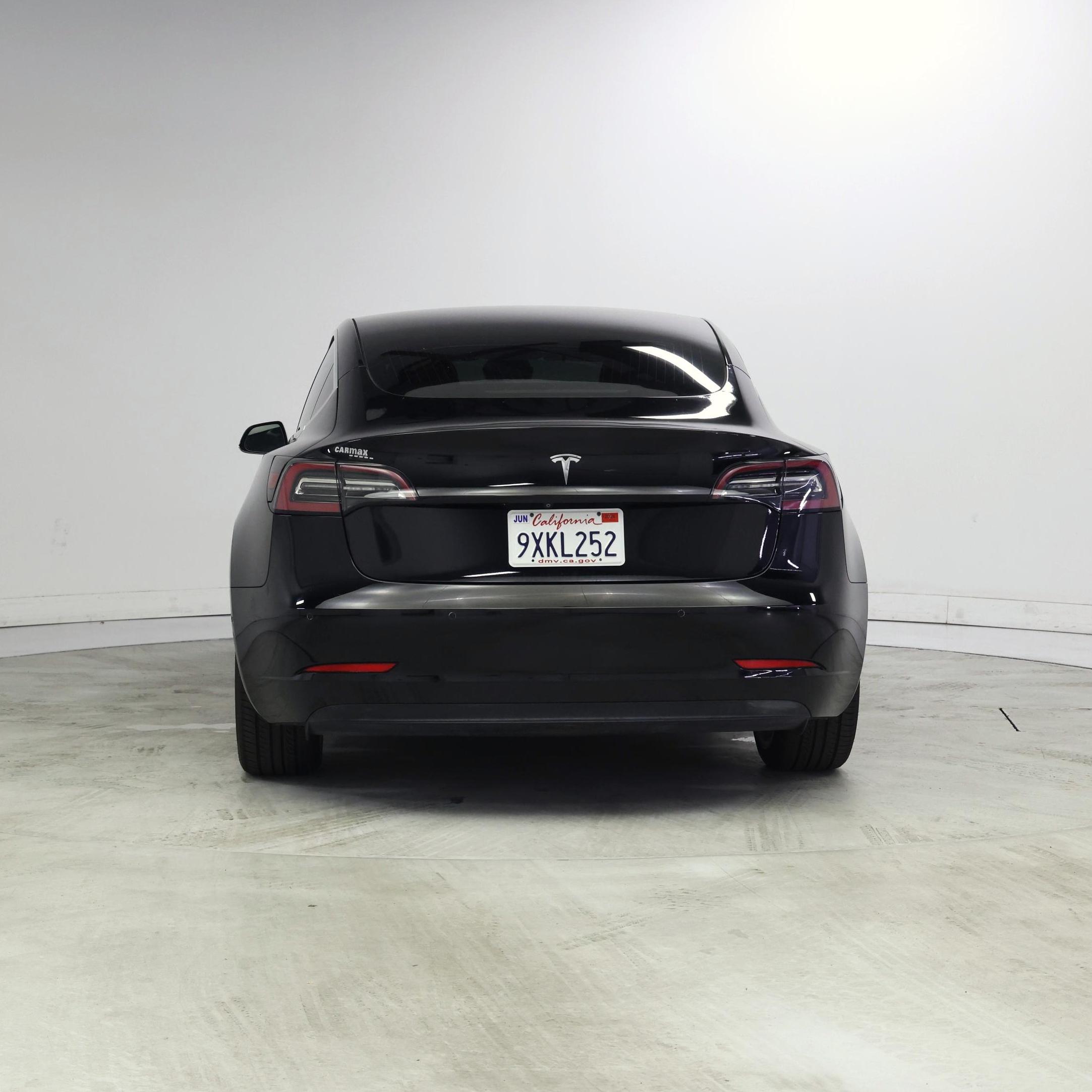 Thumbnail: 2019 Tesla Model 3 - 6