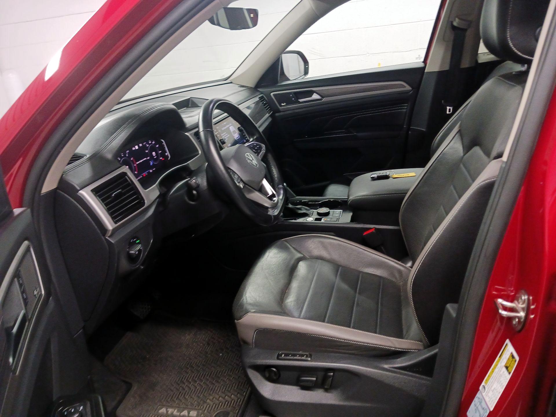 Thumbnail: 2021 Volkswagen Atlas - 11