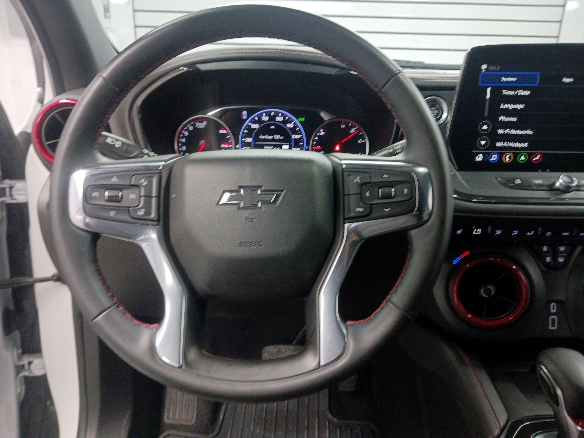 Thumbnail: 2023 Chevrolet Blazer - 10