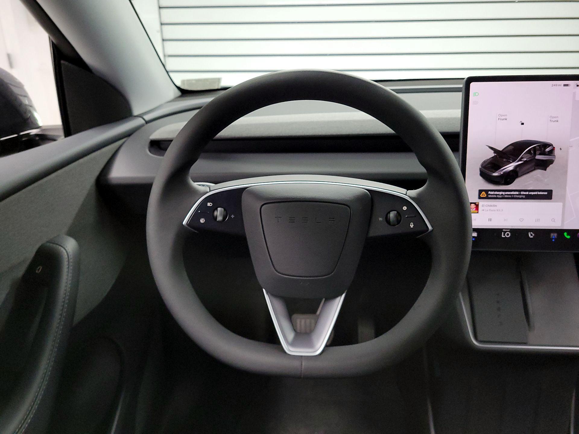 Thumbnail: 2026 Tesla Model Y - 10