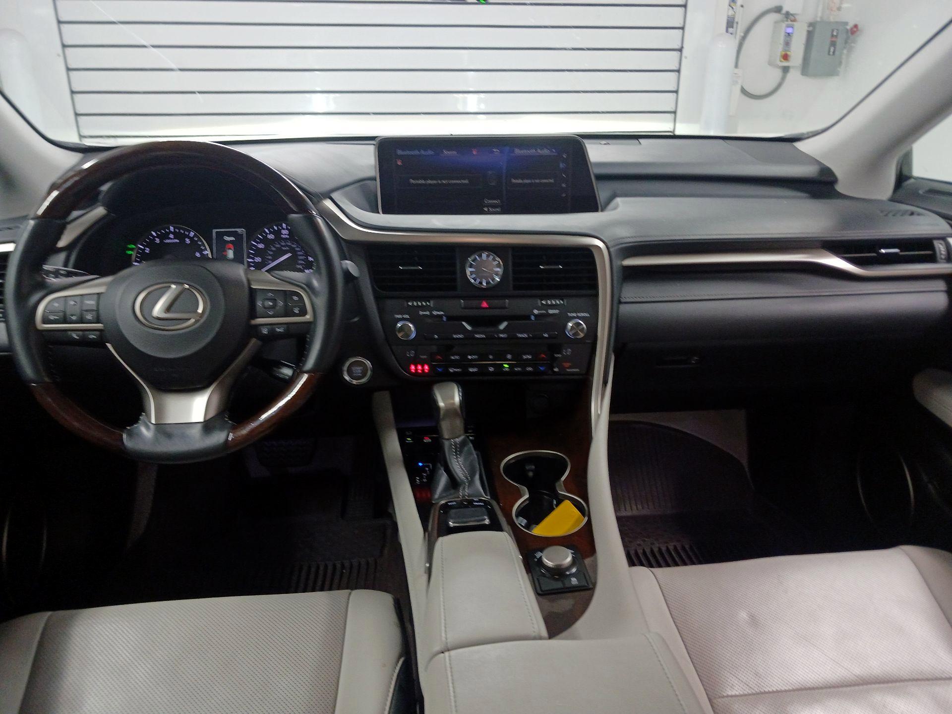 Thumbnail: 2017 Lexus RX - 9