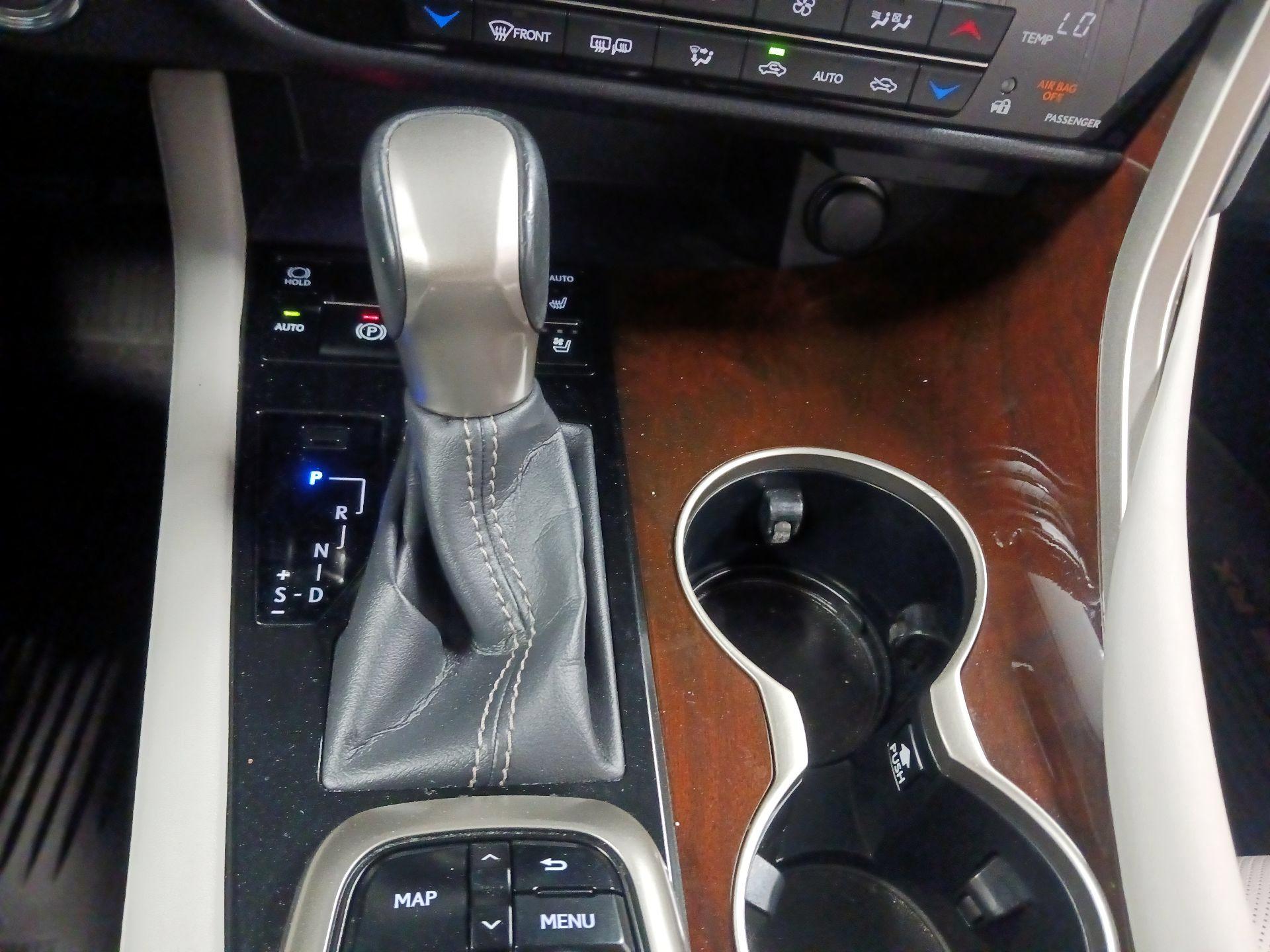 Thumbnail: 2017 Lexus RX - 17
