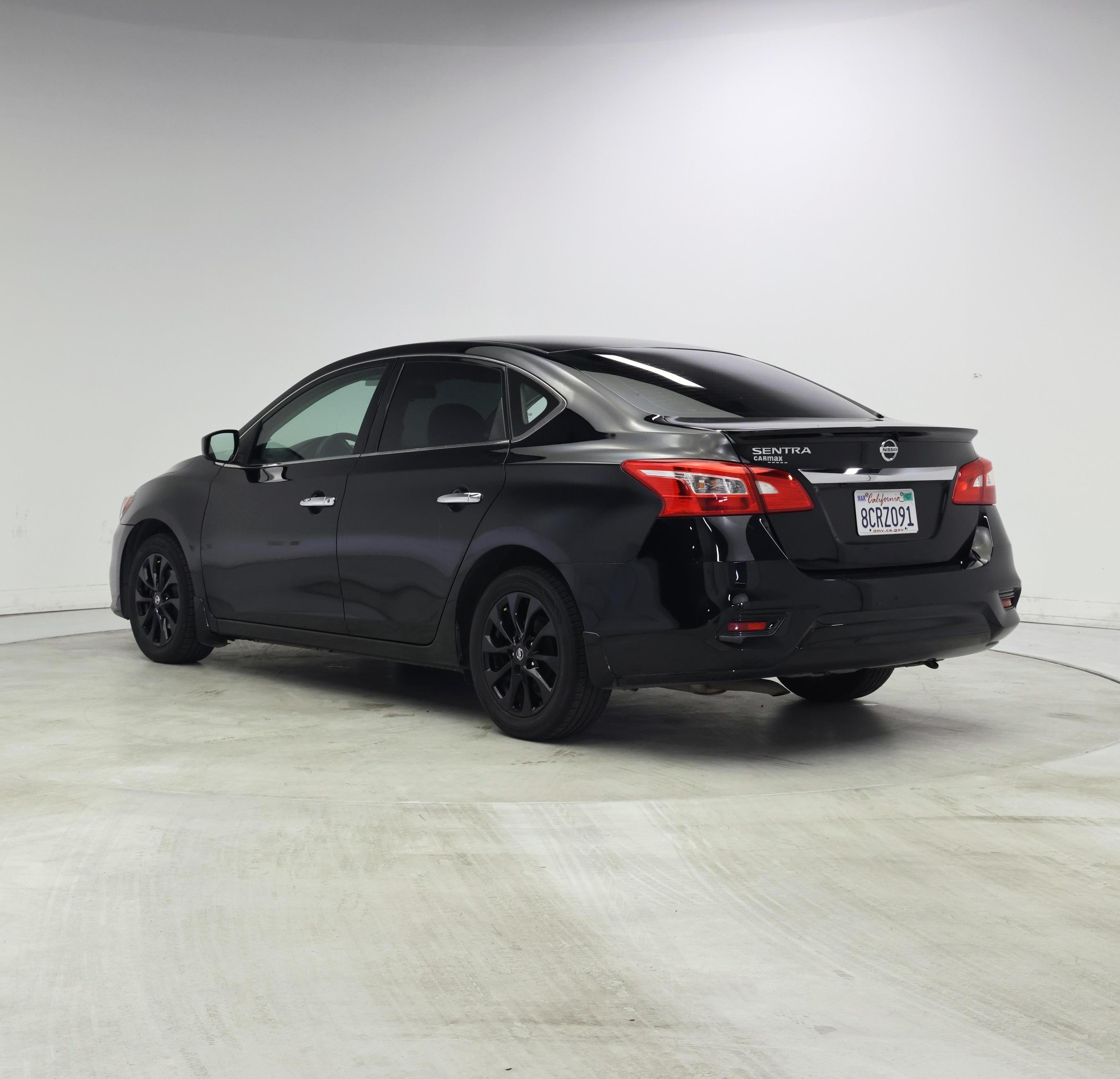 Thumbnail: 2018 Nissan Sentra - 2